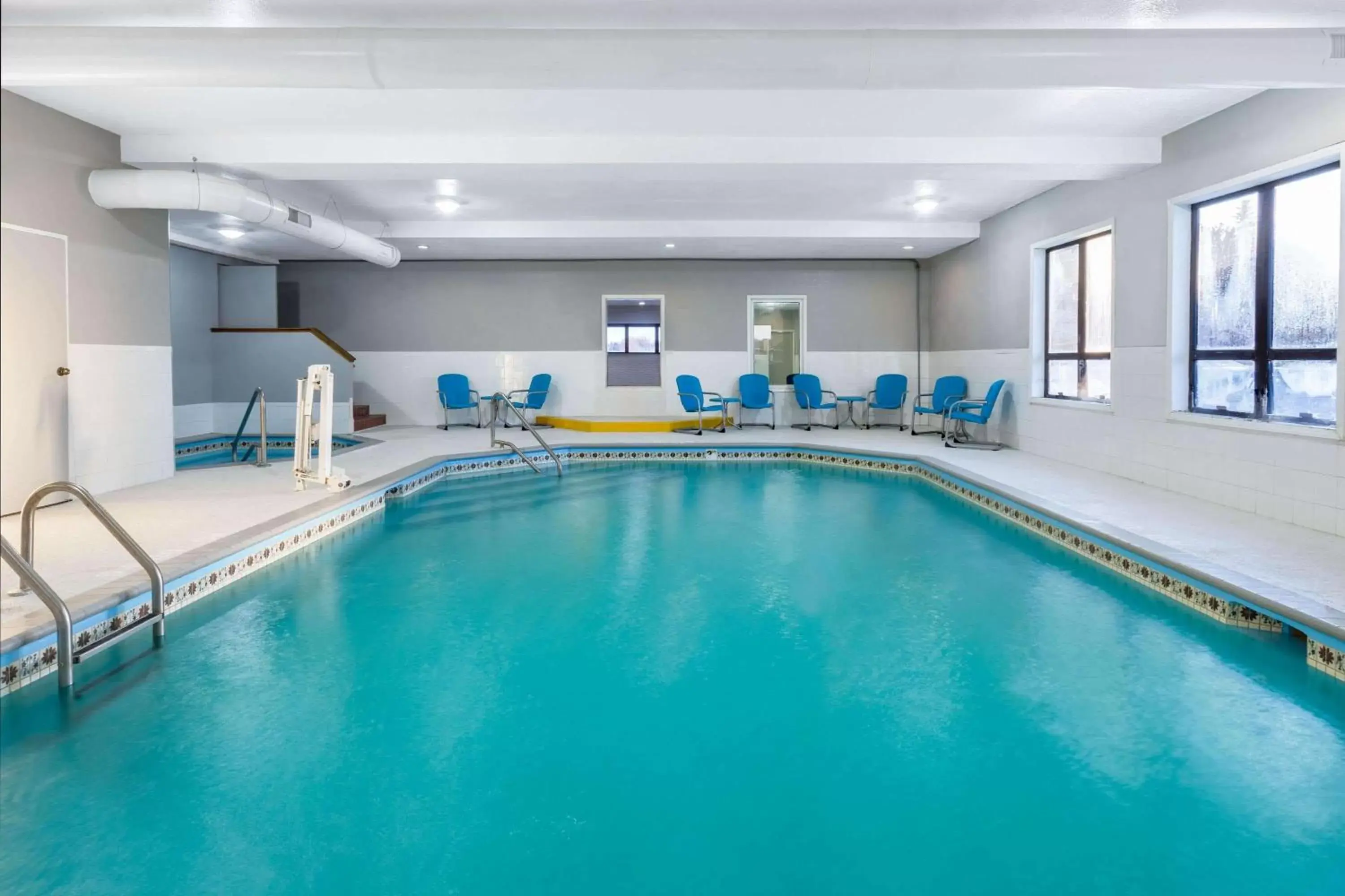 Activities, Swimming Pool in Baymont by Wyndham Rochester Mayo Clinic Area