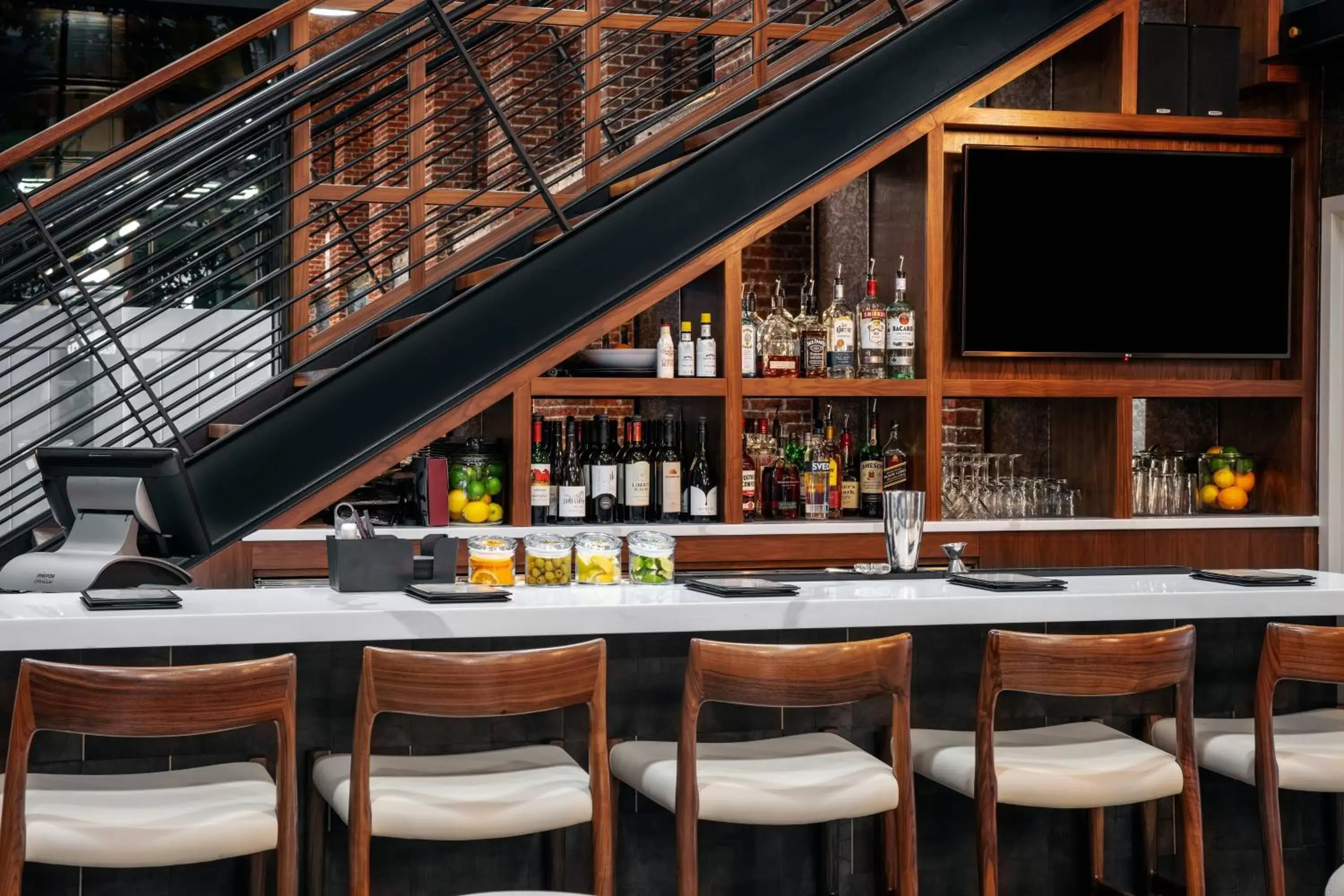 Lobby or reception, Lounge/Bar in Residence Inn by Marriott Norwalk