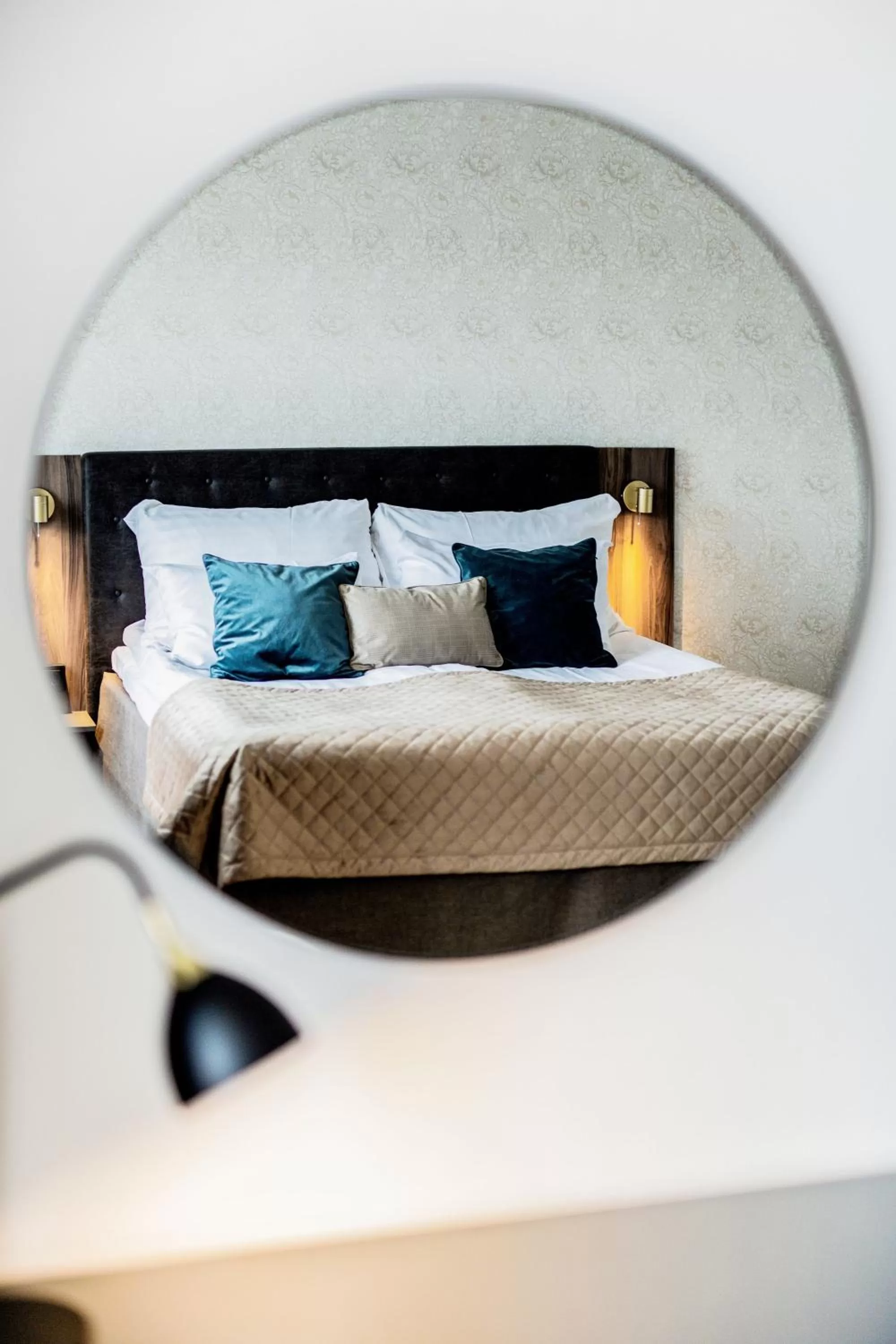 Bedroom, Bed in Home Hotel Cardinal