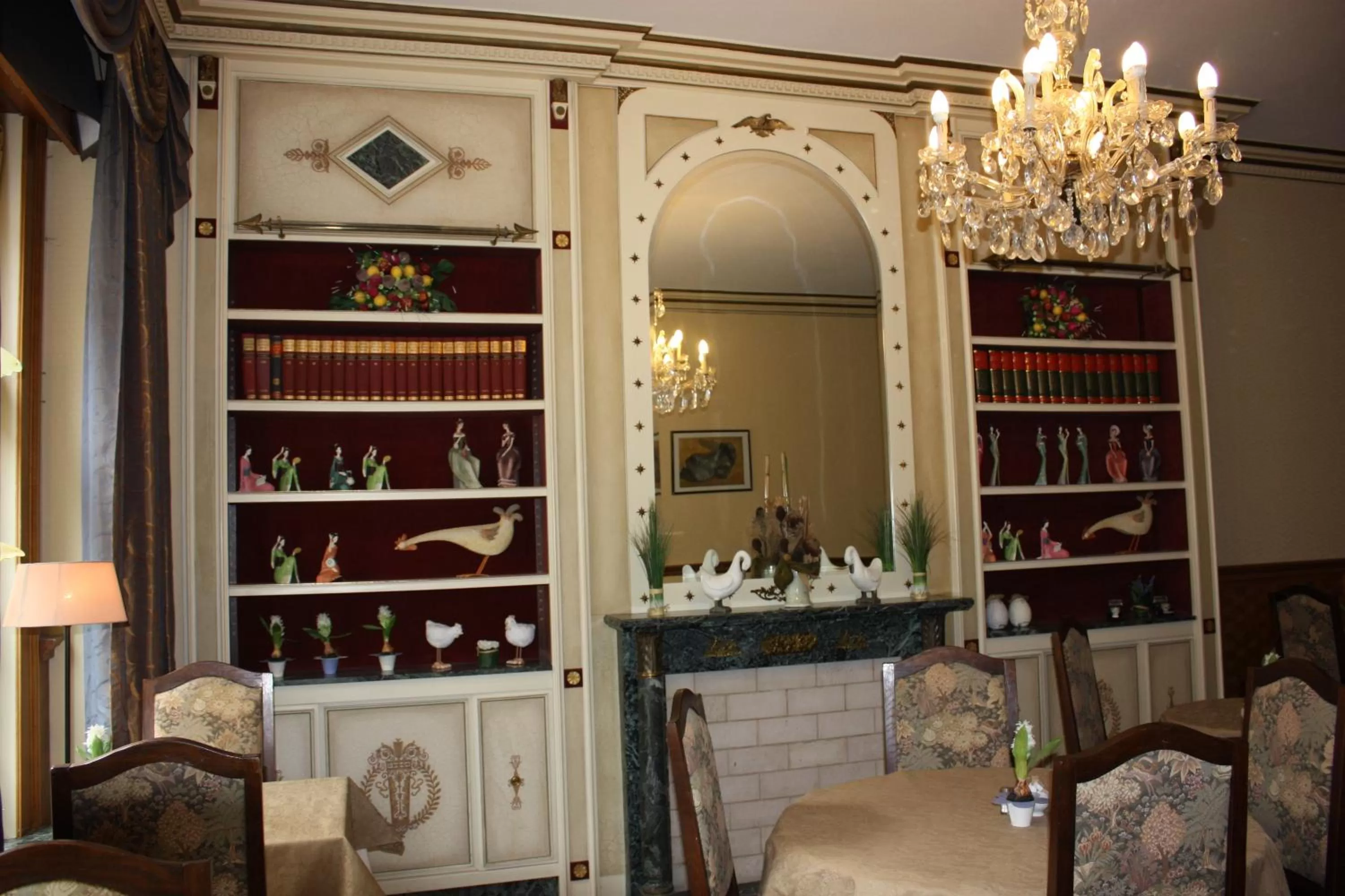 Restaurant/places to eat in Alliance Hotel Ieper Centrum