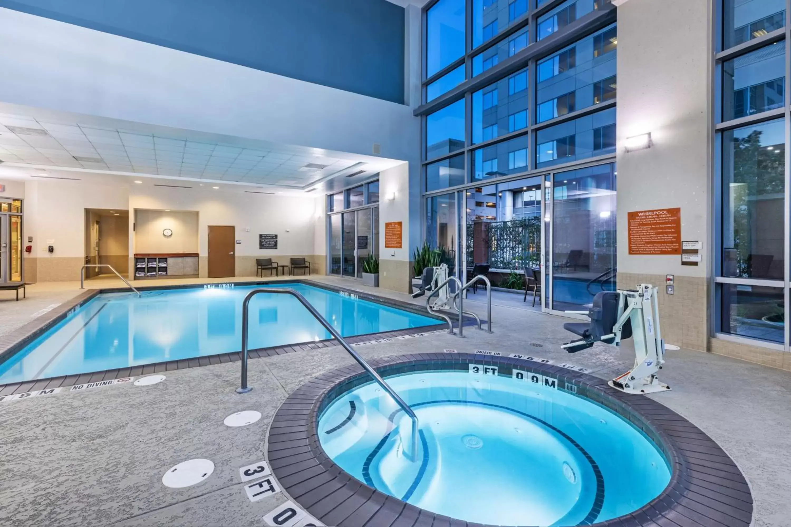 Pool view, Swimming Pool in Embassy Suites by Hilton Houston-Energy Corridor