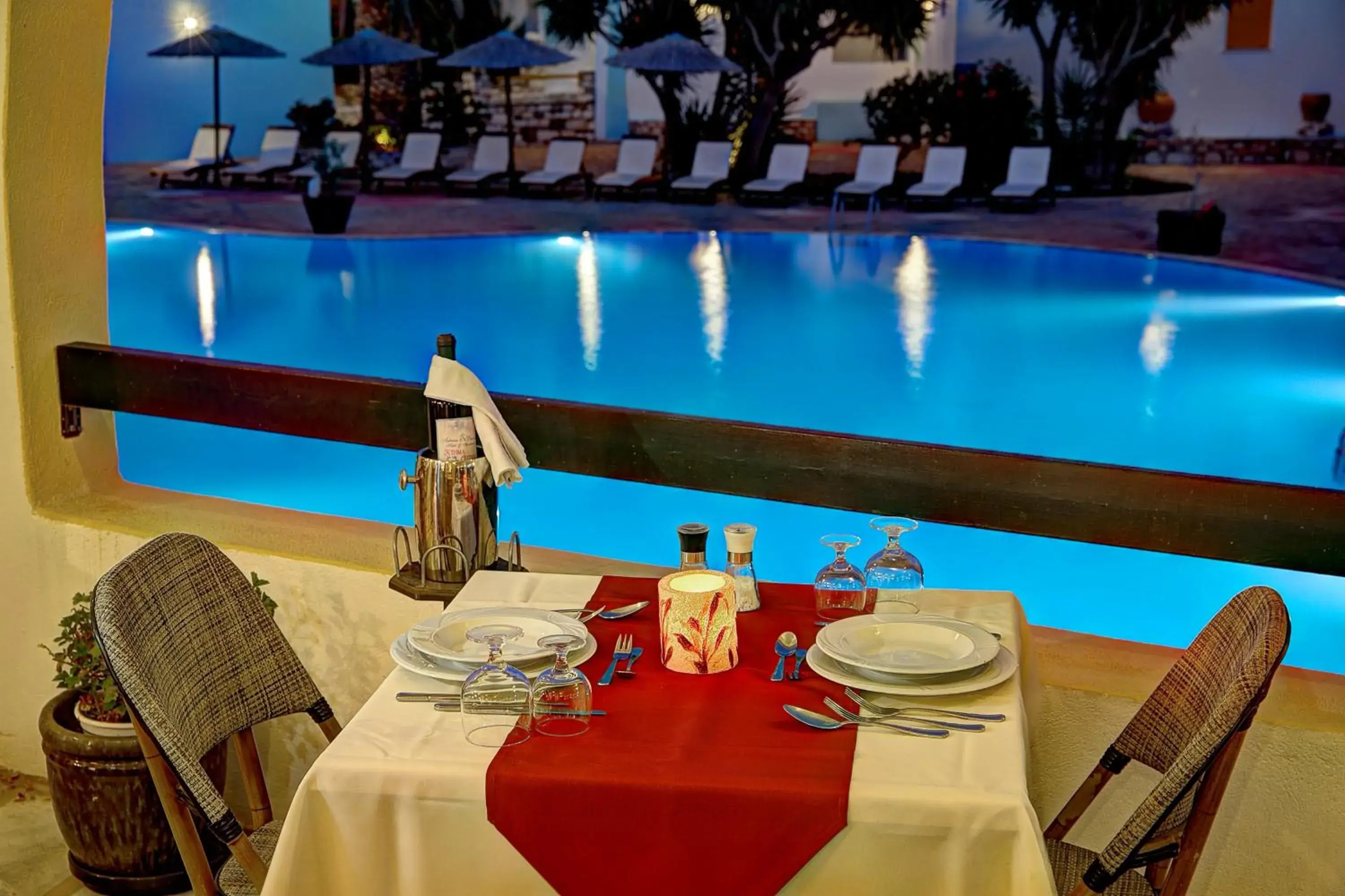 Restaurant/Places to Eat in Asteras Paradise Hotel