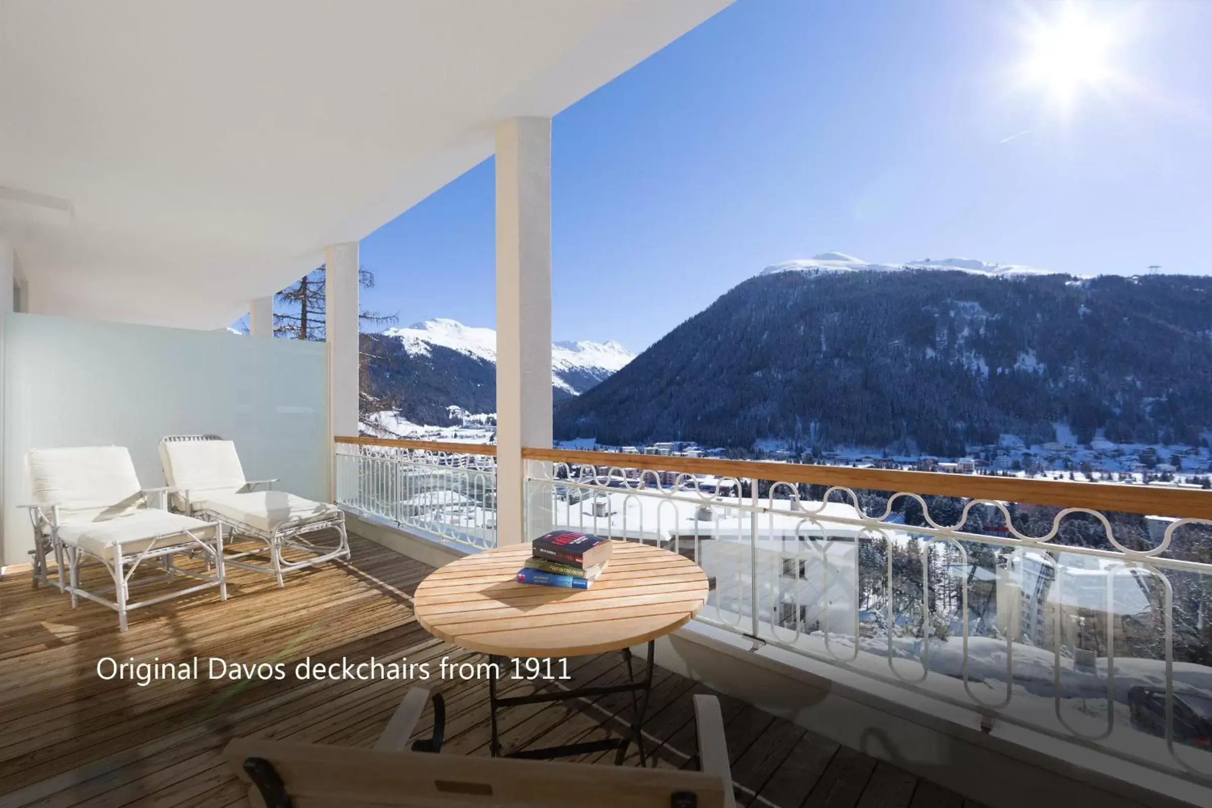 Balcony/Terrace, Mountain View in Waldhotel & SPA Davos - for body & soul