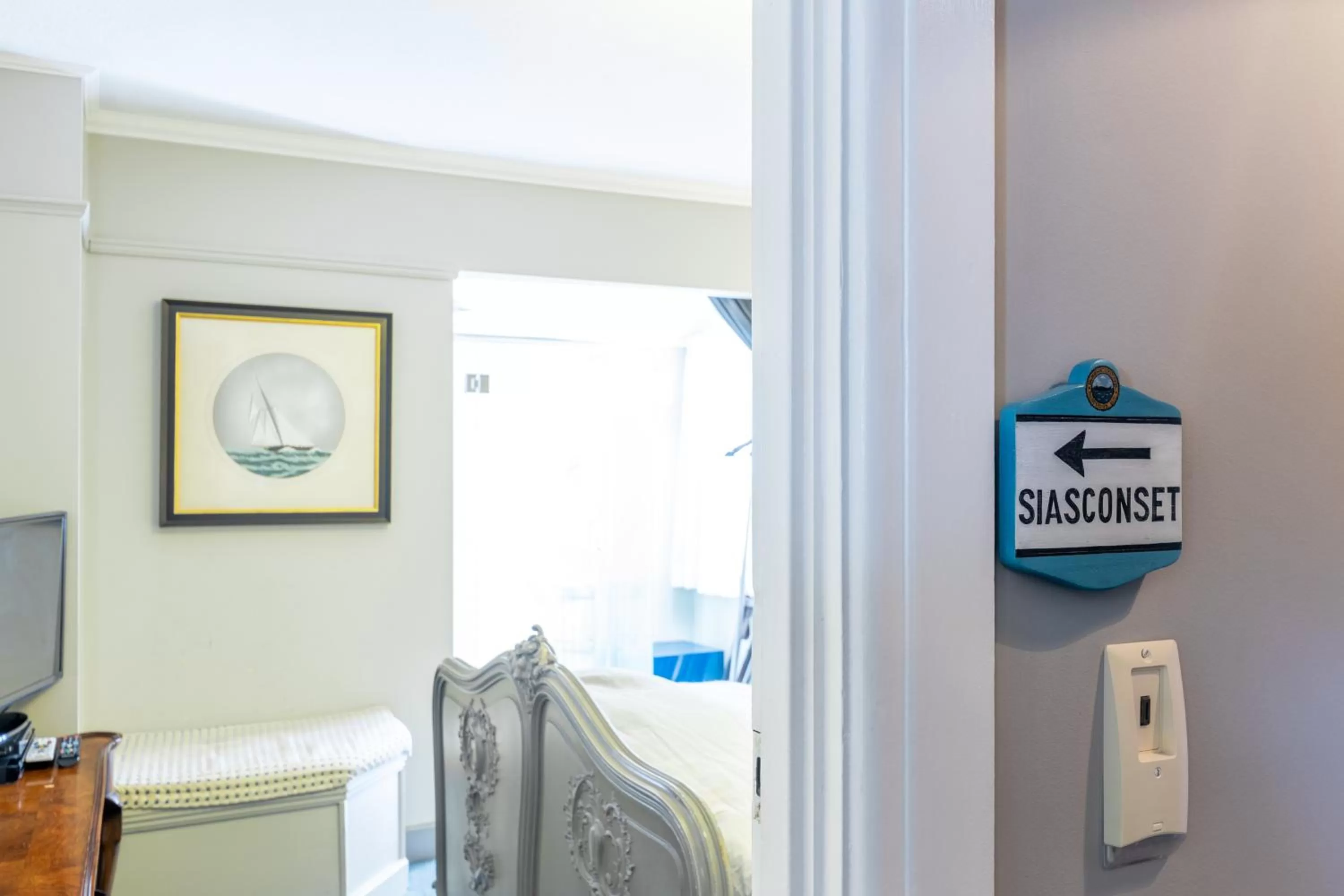 Nantucket Whale Inn, Half Moon Bay