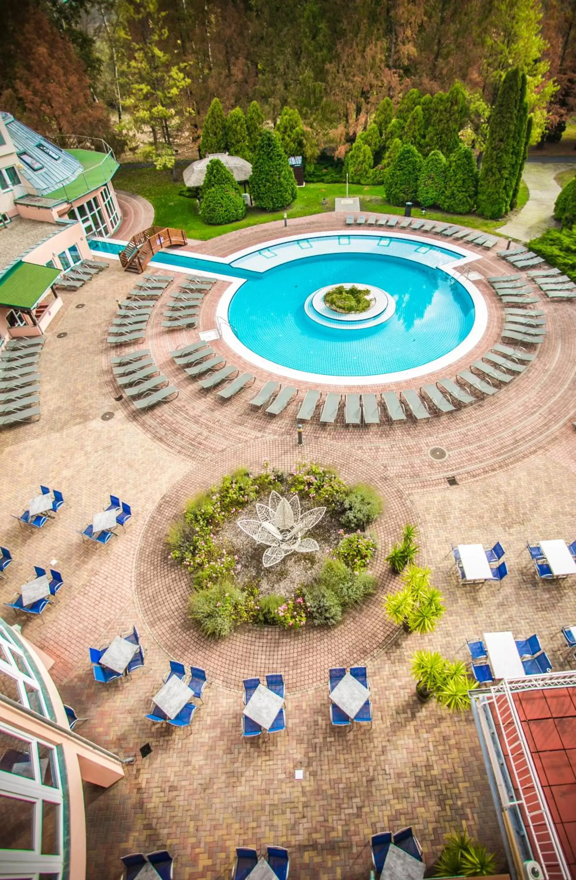 Swimming pool, Pool View in Lotus Therme Hotel & Spa