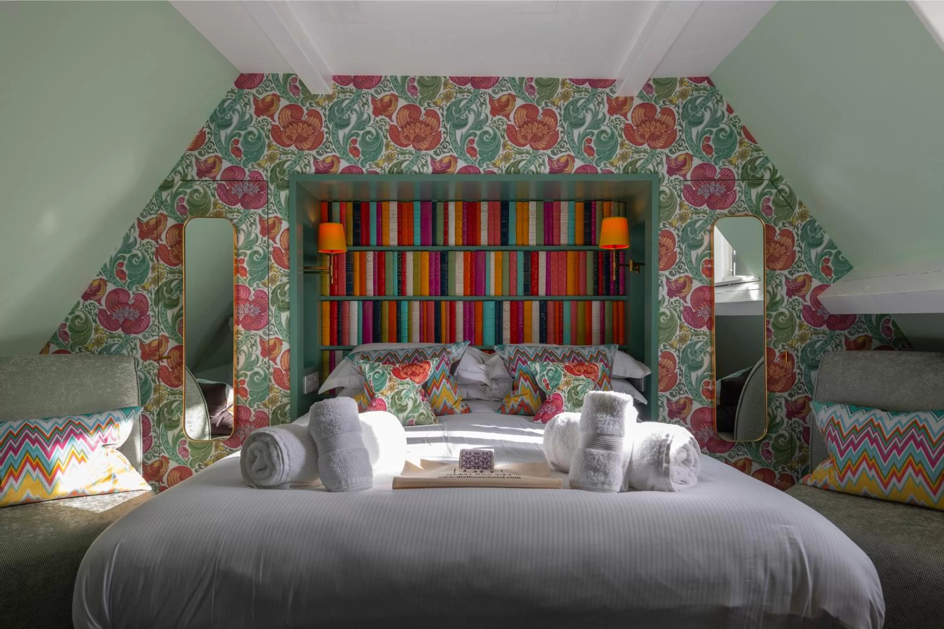 Photo of the whole room, Bed in The Dial House