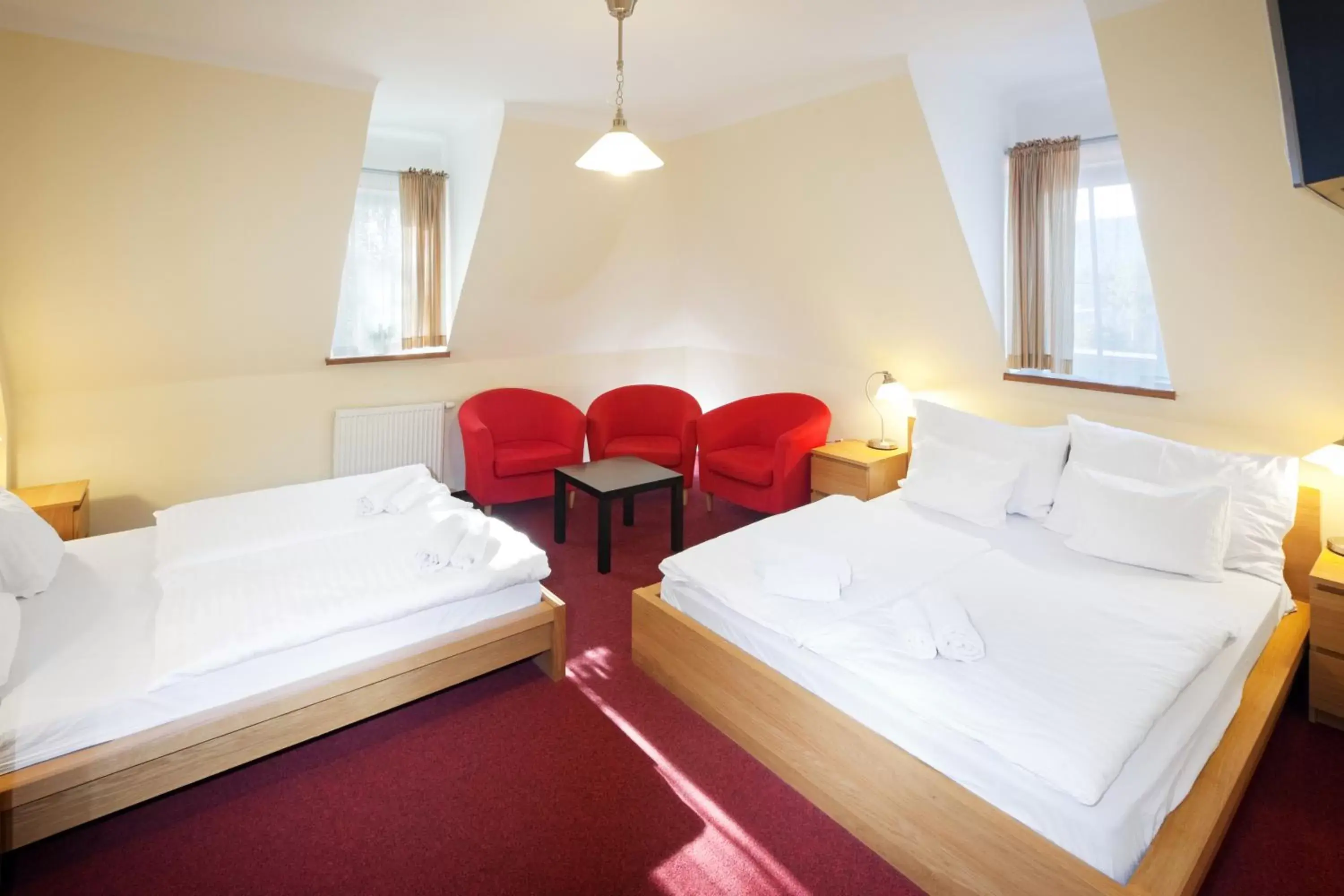 Bed in Pytloun Self Check-in Hotel Liberec