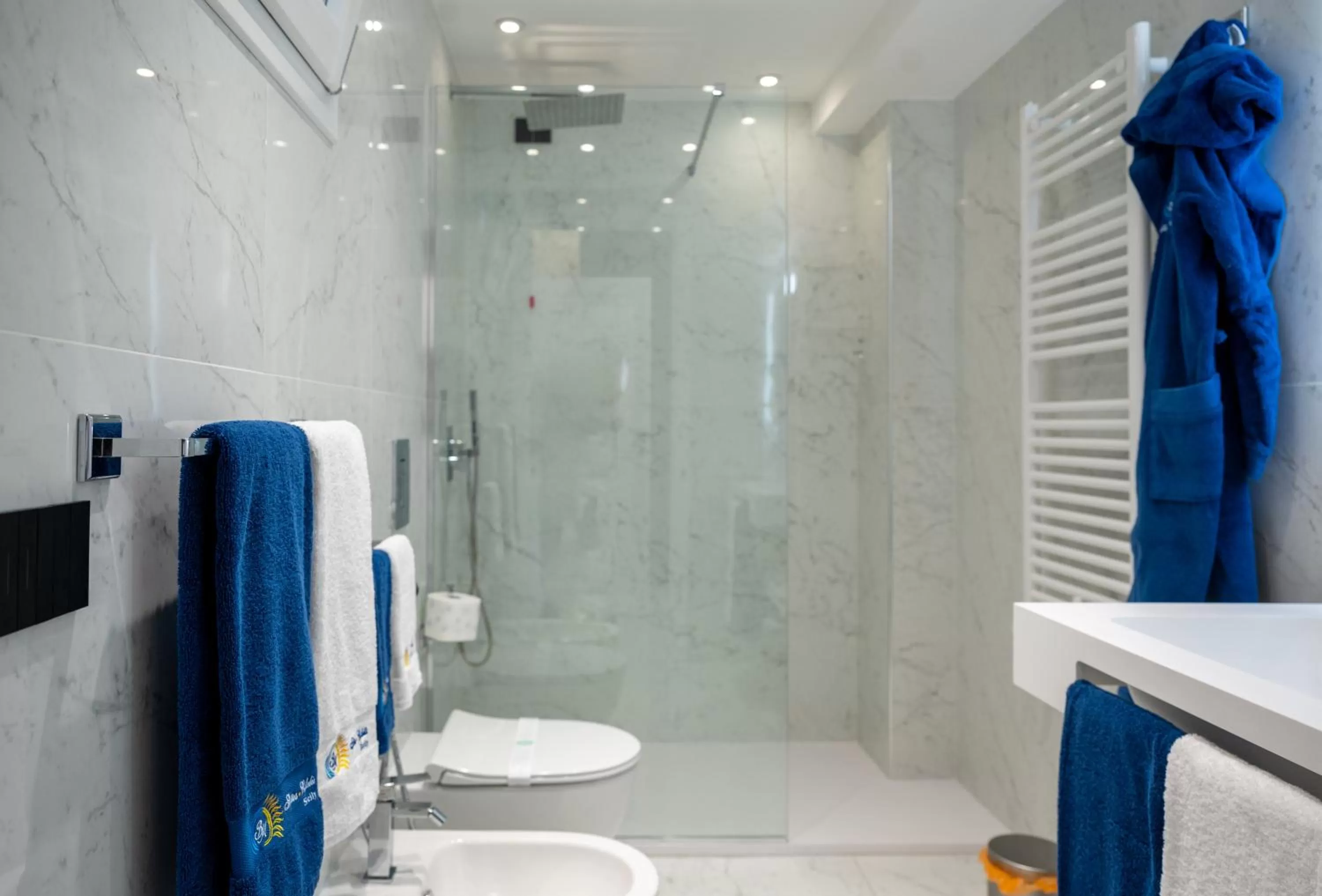 Bathroom in BM SUITES CEFALU