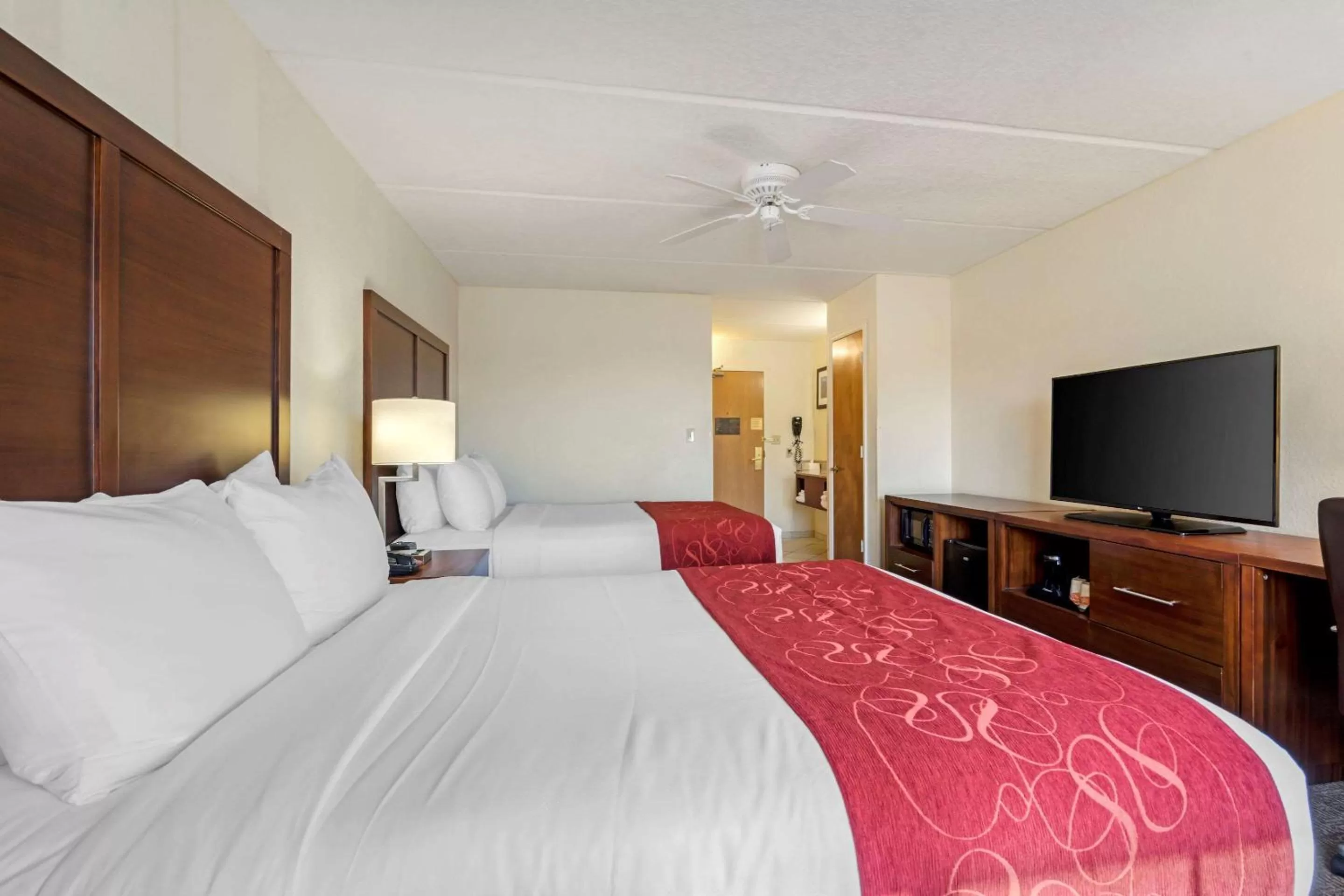 Bedroom, Bed in Comfort Inn Kissimmee-Lake Buena Vista South