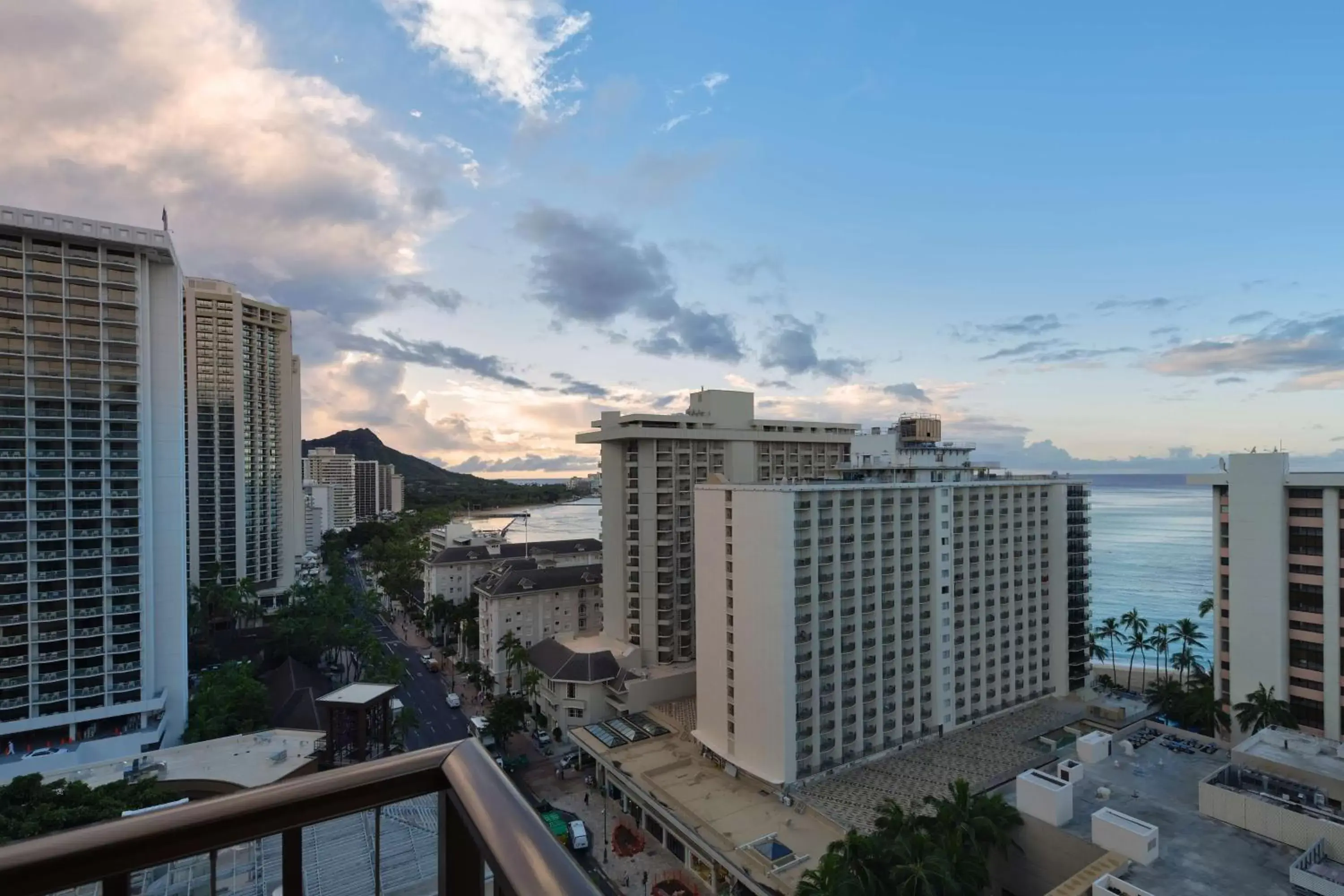 Photo of the whole room in OUTRIGGER Waikiki Beachcomber Hotel