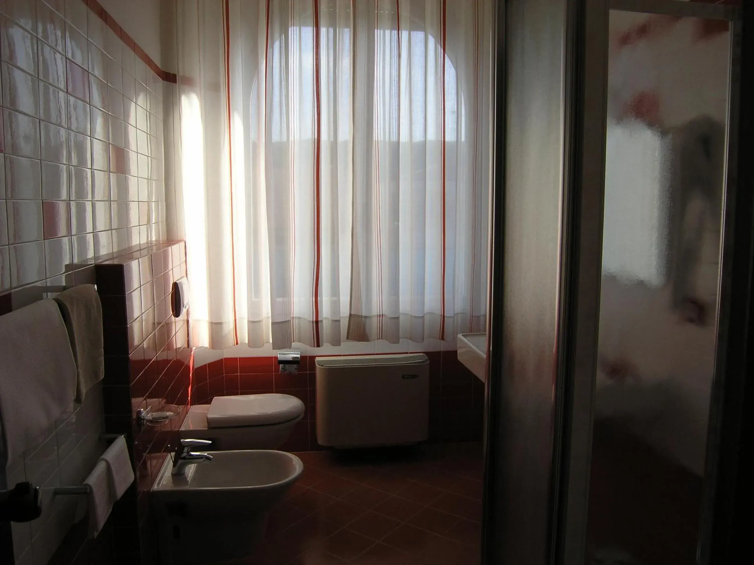 Day, Bathroom in Elba Hotel