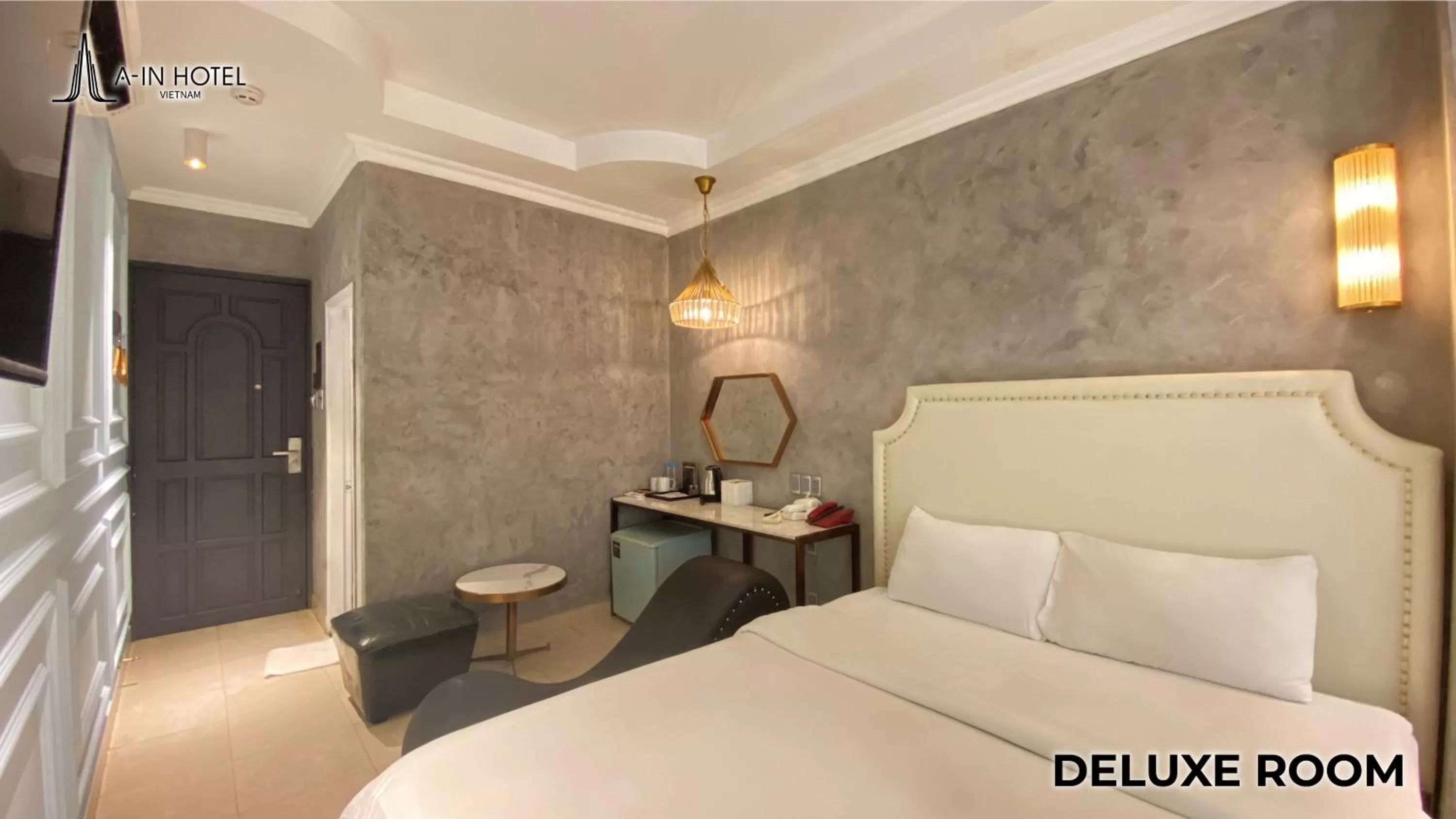 Bedroom, Bed in A In Hotel Del Luna