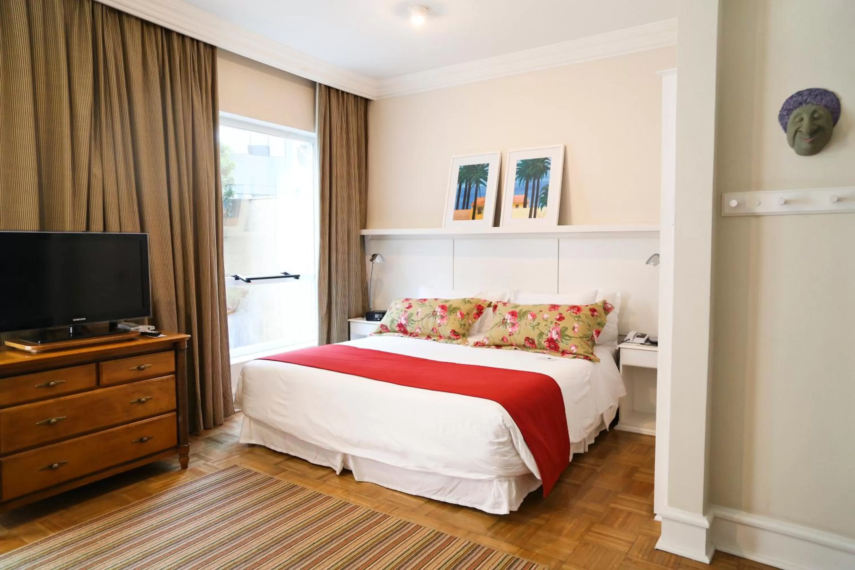 Balcony/Terrace, Bed in Vitória Hotel Concept Campinas