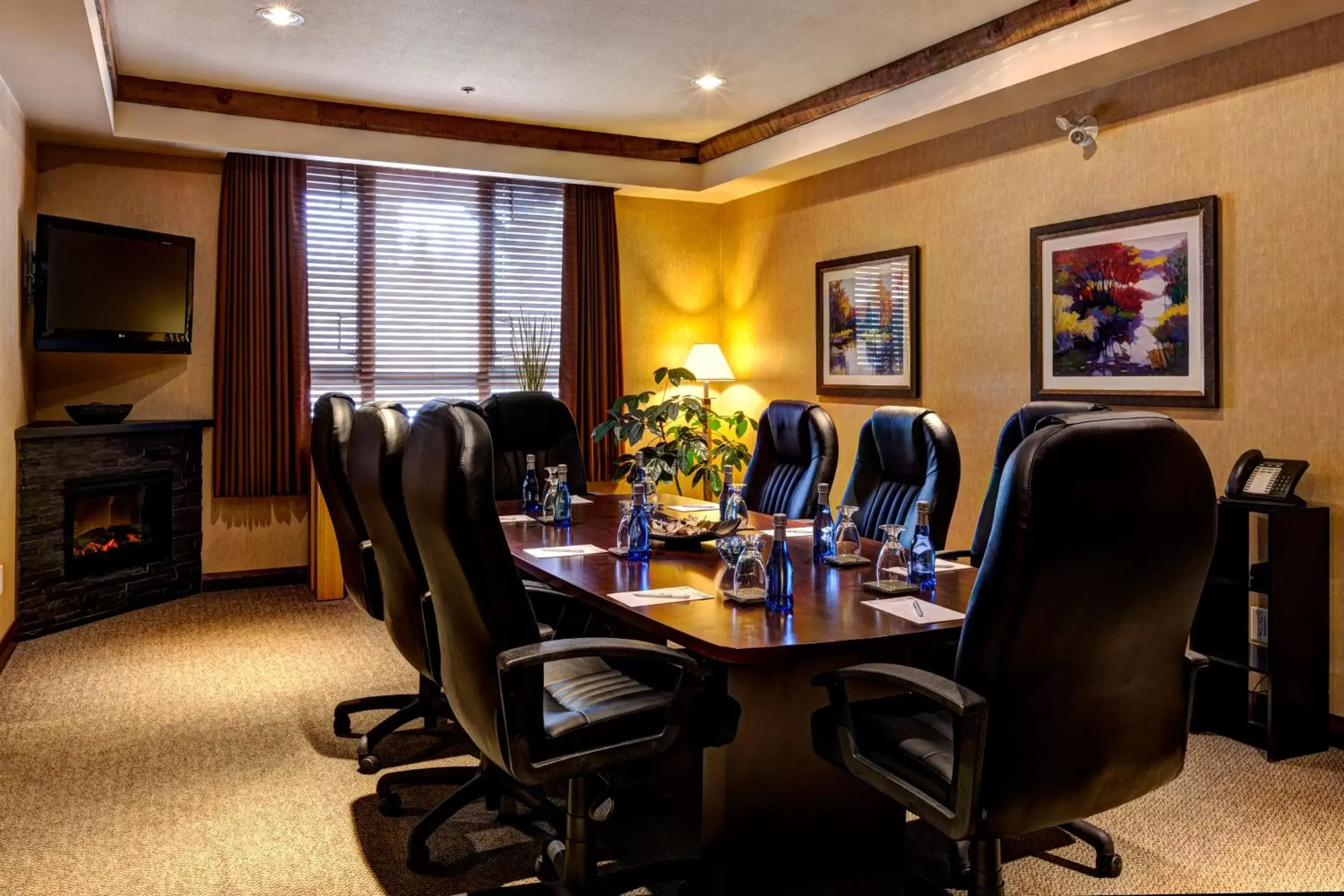 Business facilities in Pemberton Valley Lodge