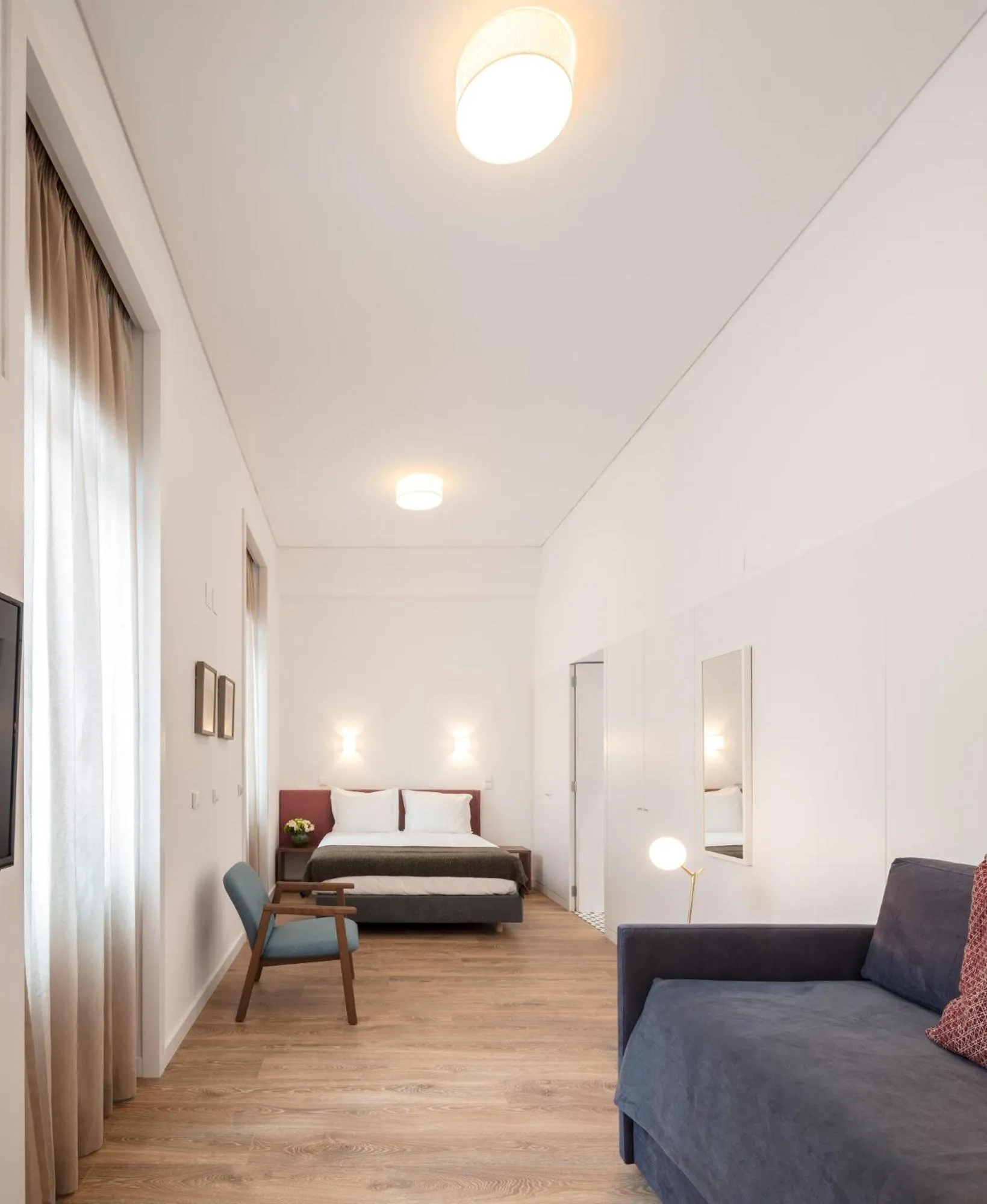 Bedroom, Bed in Lisbon Serviced Apartments - Chiado Emenda