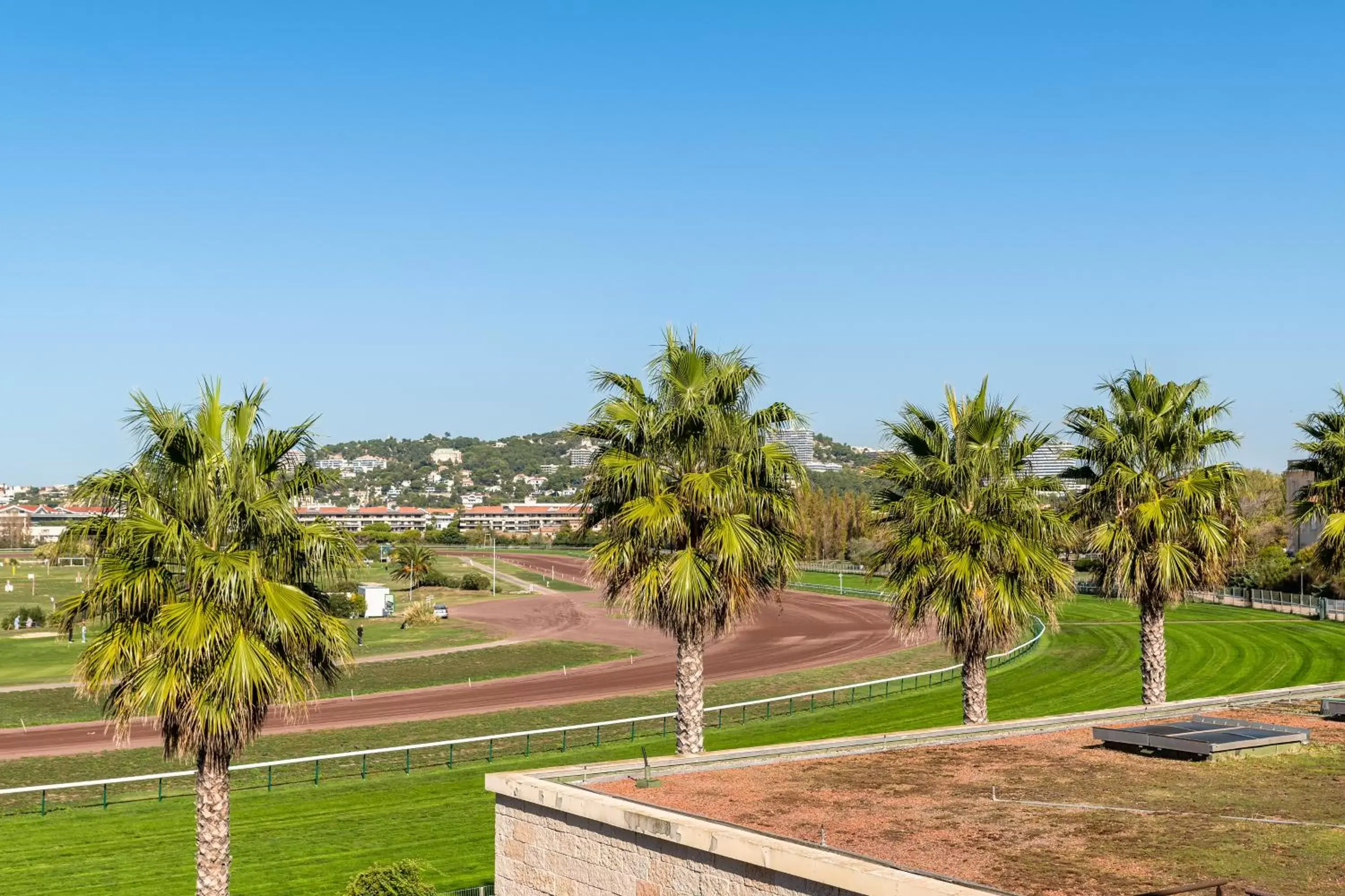 Garden view in Golden Tulip Villa Massalia