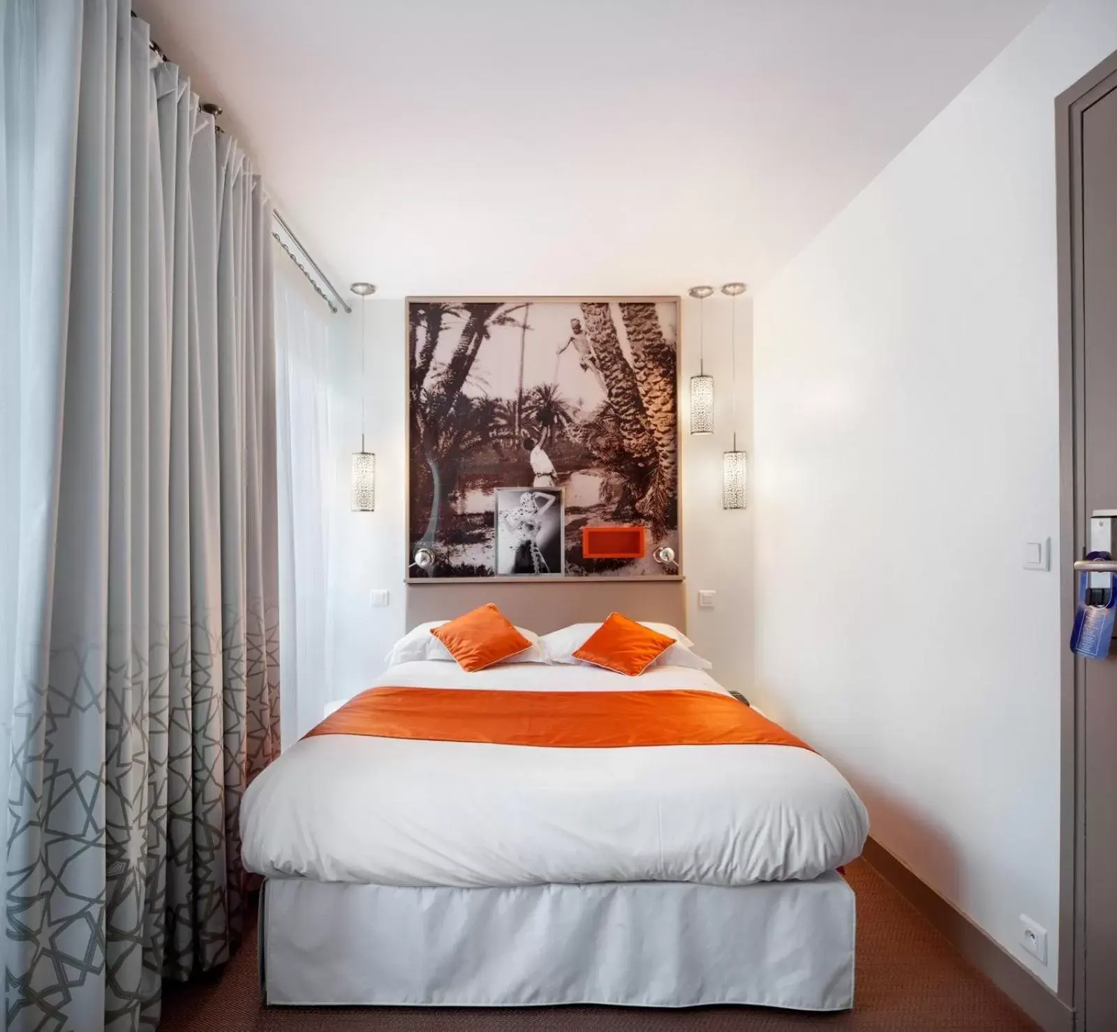 Bedroom, Bed in Hôtel Mayet