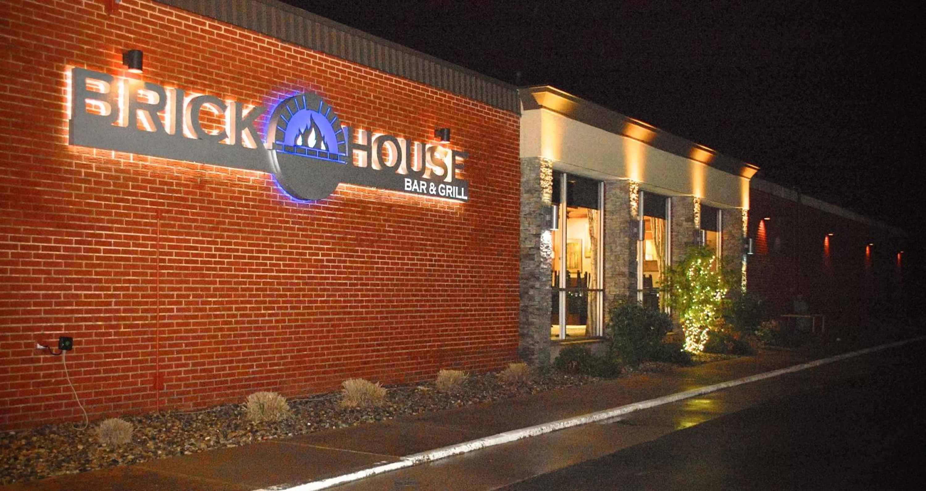 Property logo or sign in Unique Suites Hotel