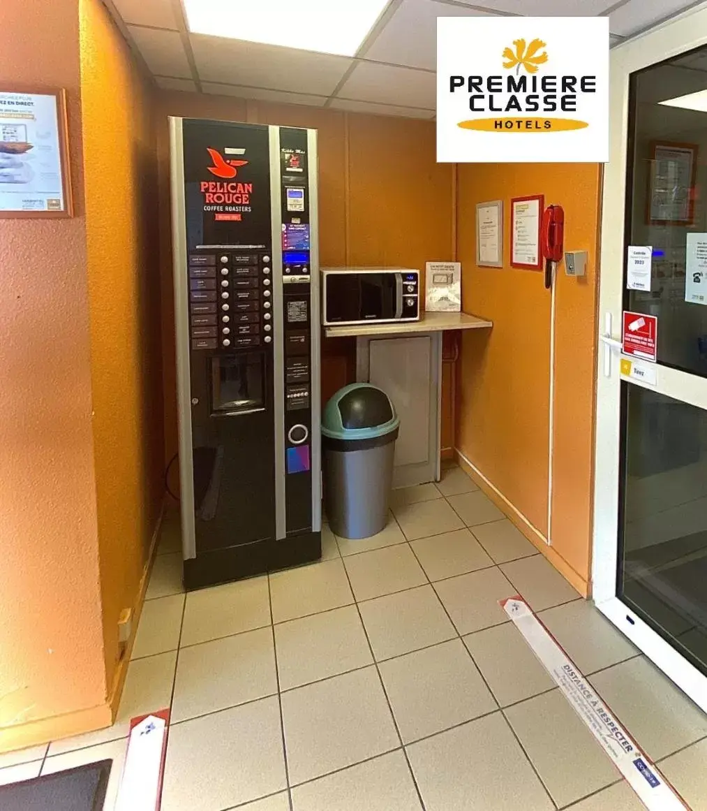 vending machine in Premiere Classe Quimper