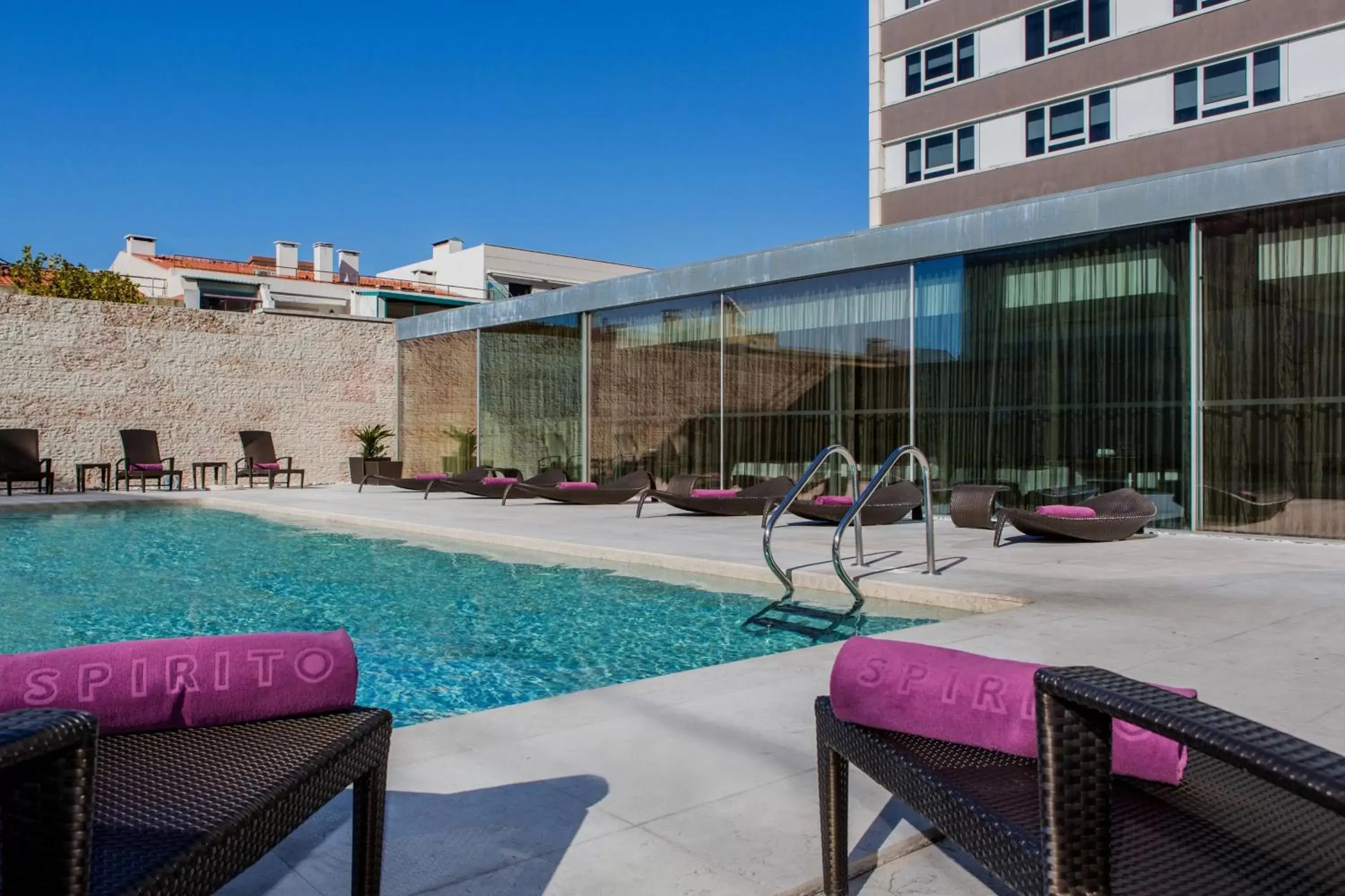 Property building, Swimming Pool in Sheraton Lisboa Hotel & Spa