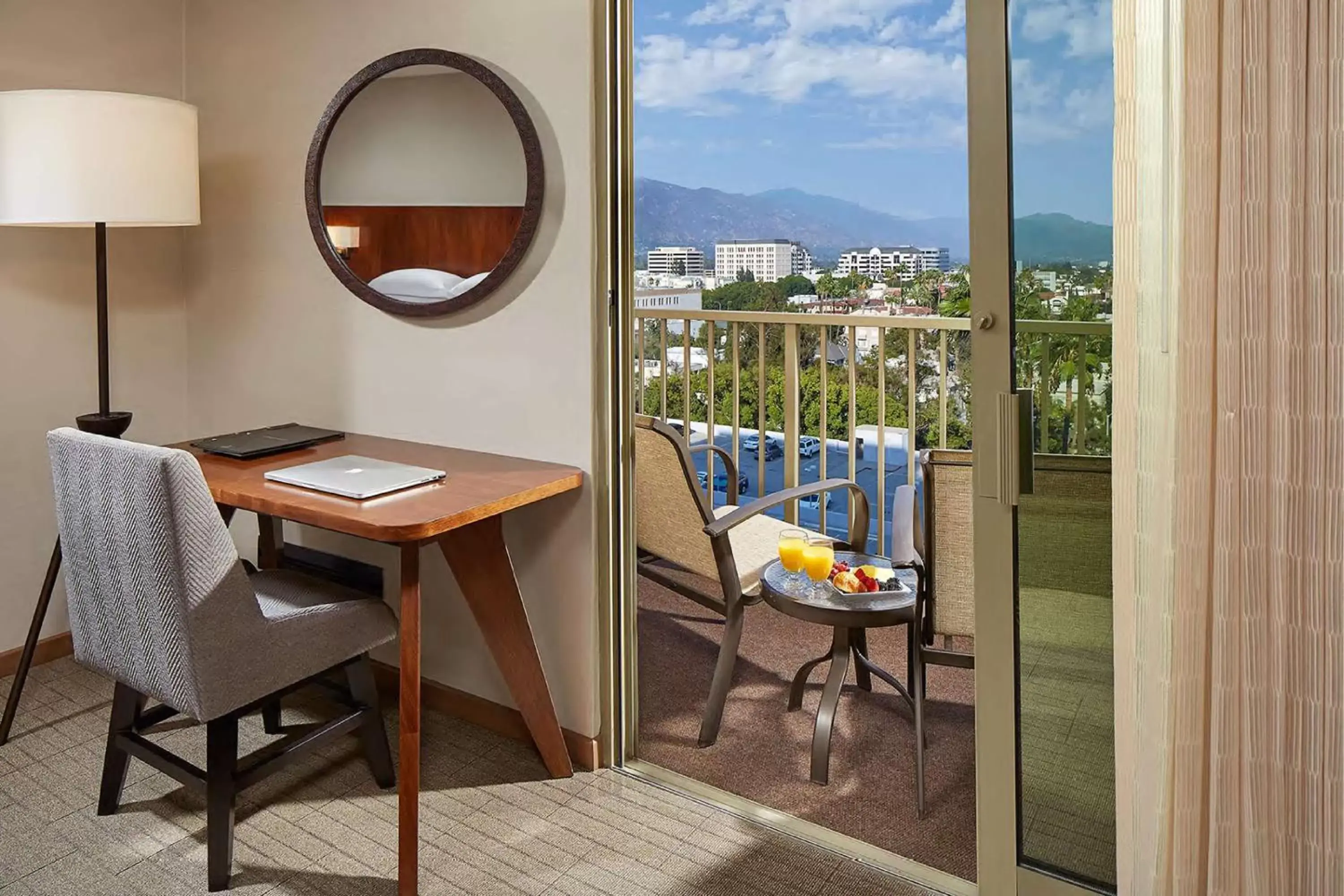 Bedroom in Hilton Pasadena