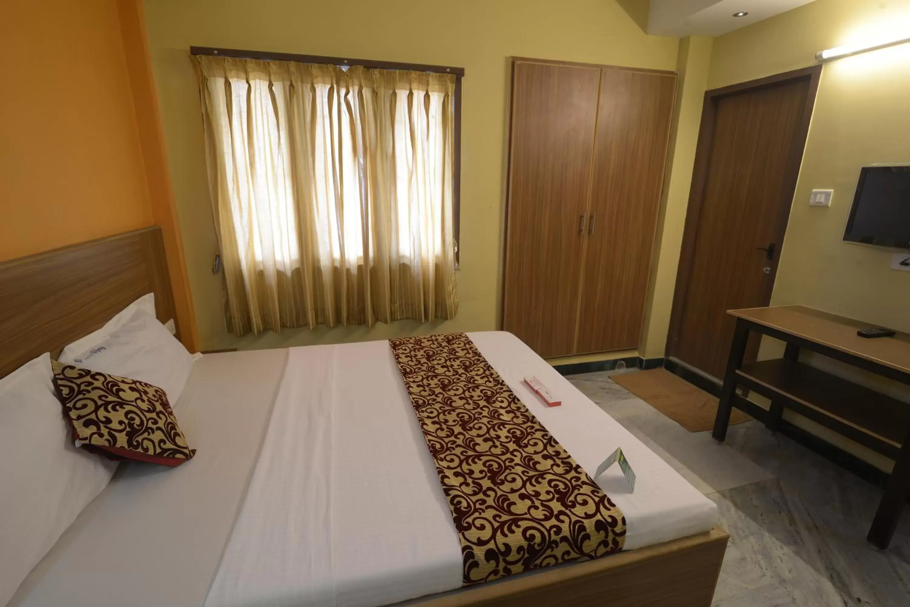 Bed in Hotel Vijay