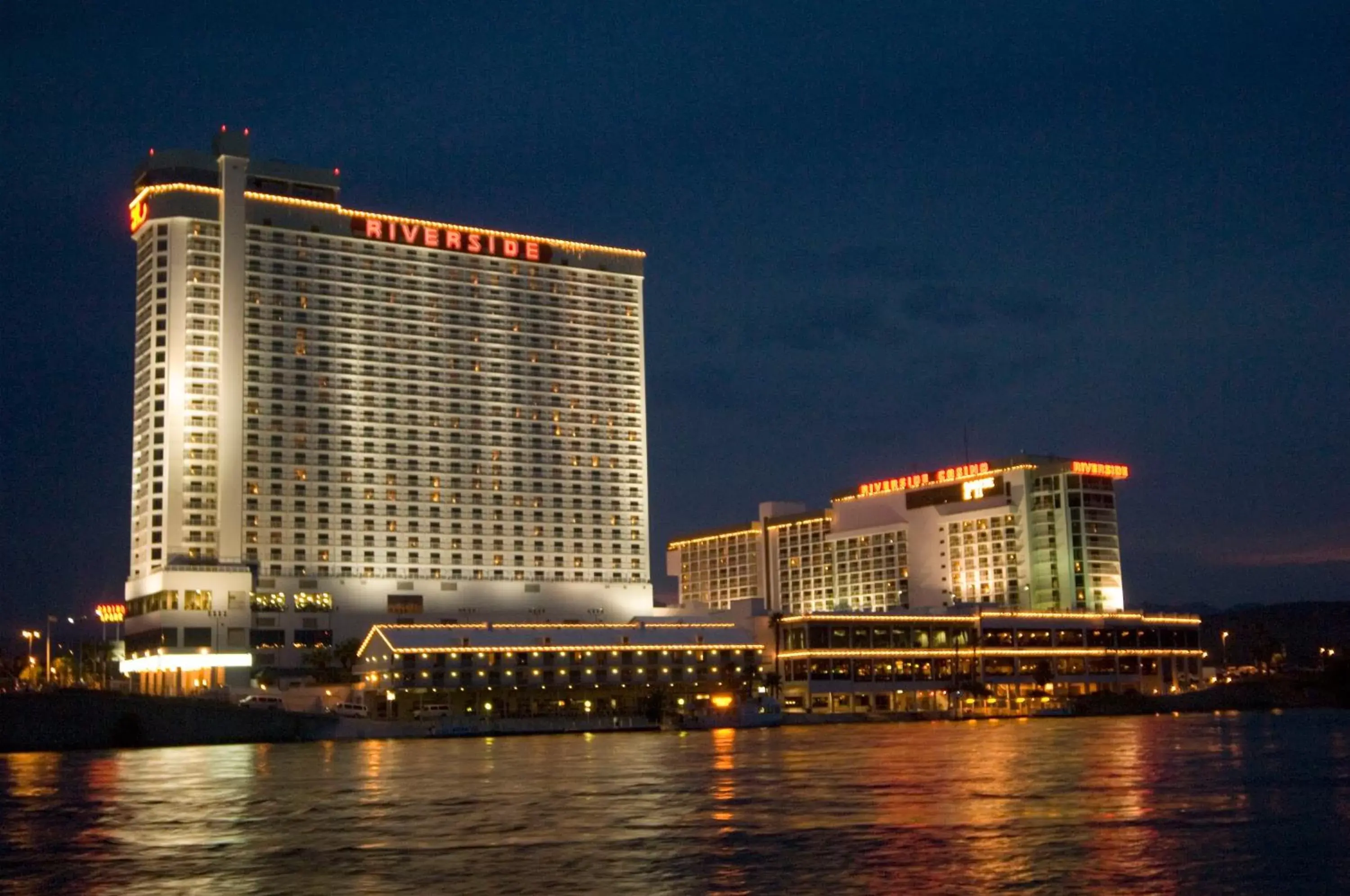 Family Room in Don Laughlin's Riverside Resort & Casino Family Room in Don Laughlin's Riverside Resort & Casino