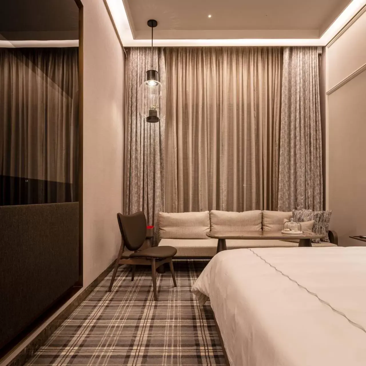 Bedroom, Bed in The Residency Towers Bedroom, Bed in The Residency Towers