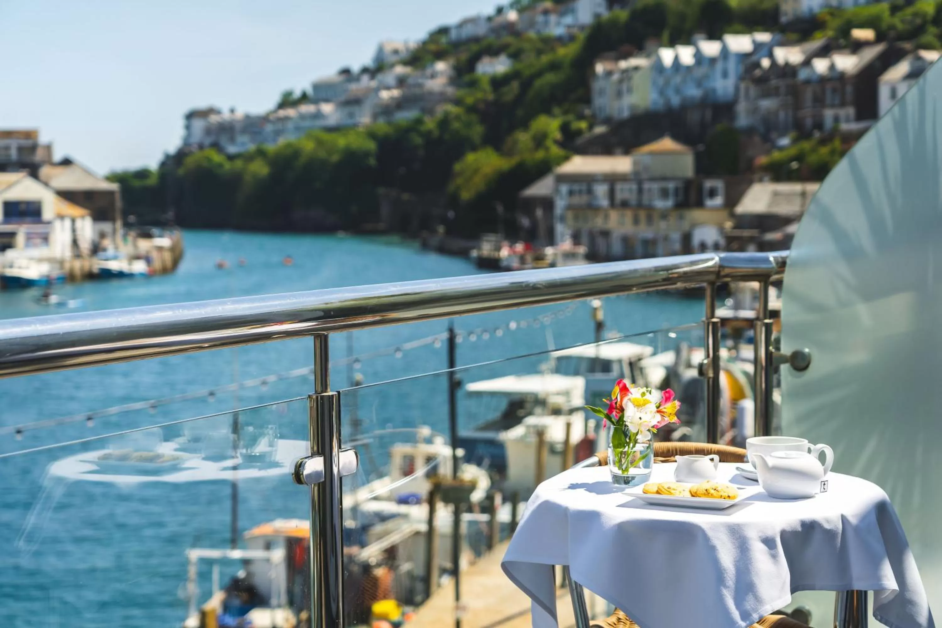 Lounge or bar in Portbyhan Hotel