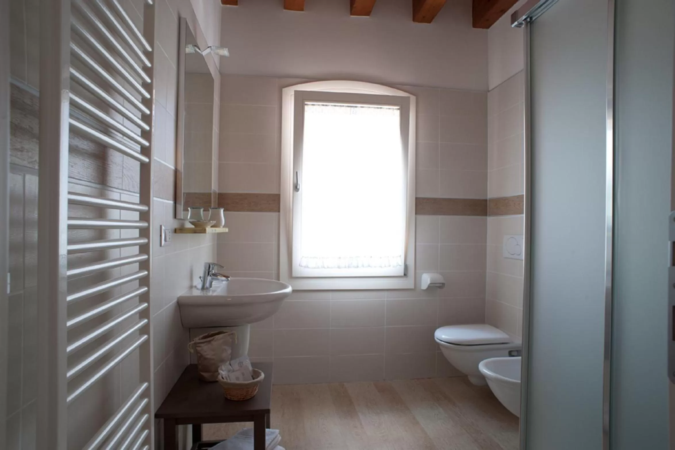 Shower in Villa Myosotis