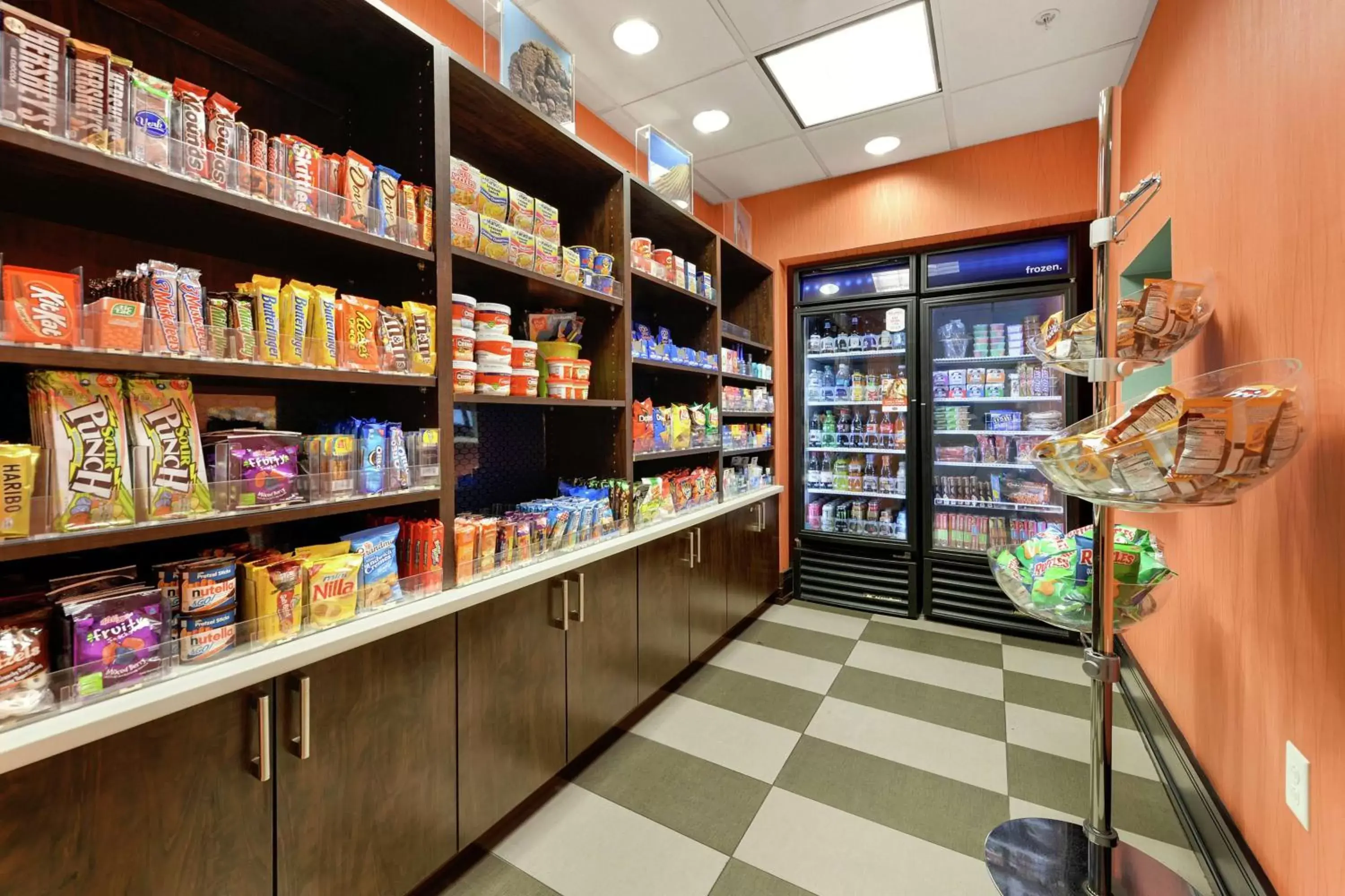 Restaurant/places to eat in Hampton Inn & Suites Gulfport Restaurant/places to eat in Hampton Inn & Suites Gulfport