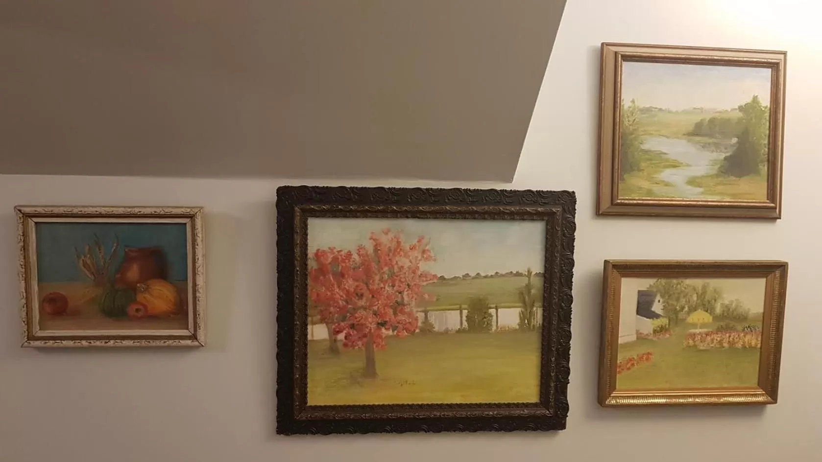 Decorative detail in The Home Place Inn