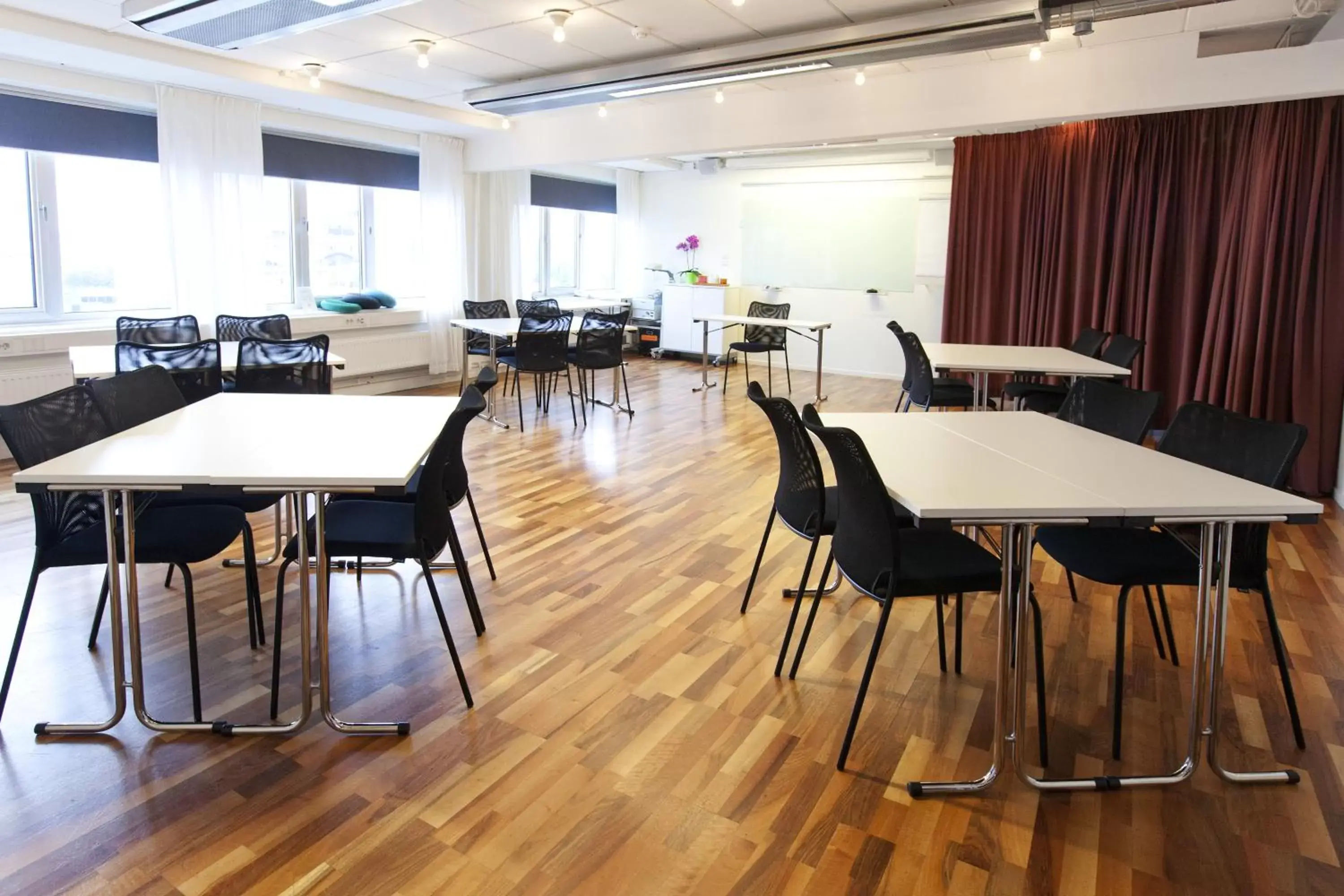 Business facilities in Mornington Hotel Bromma