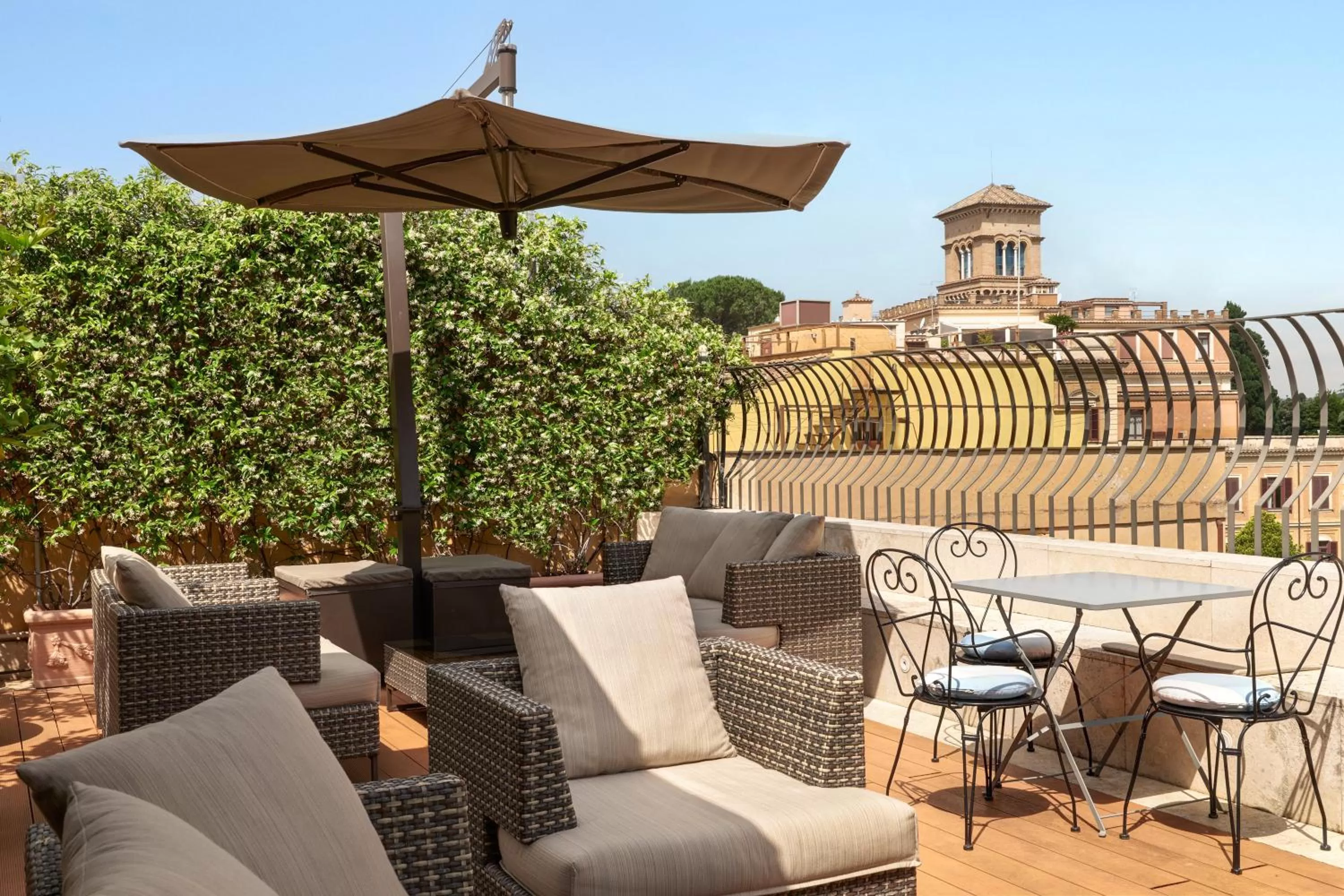 Balcony/Terrace in Hotel Degli Artisti