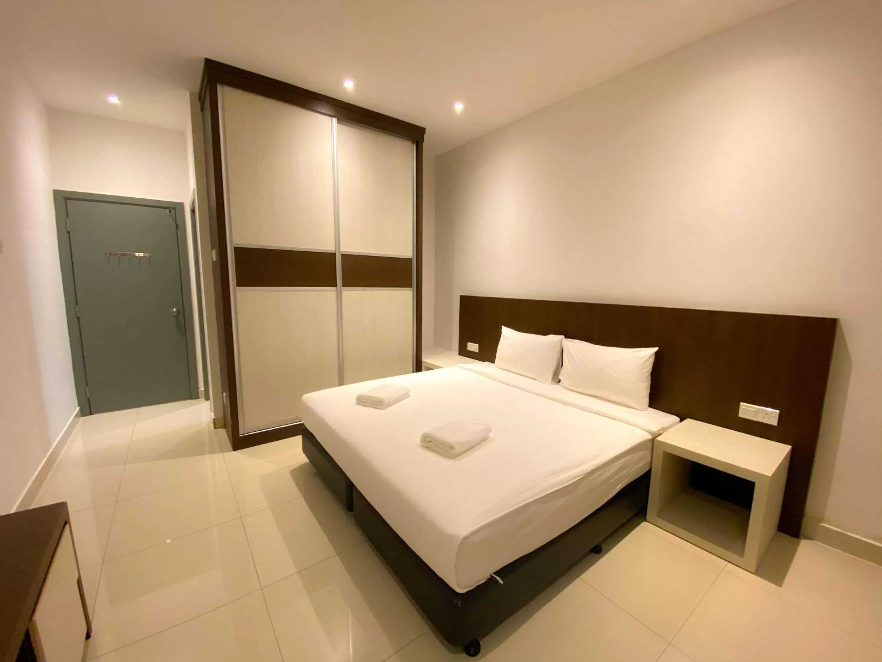 Bedroom, Bed in AZ Hotel & Serviced Apartments