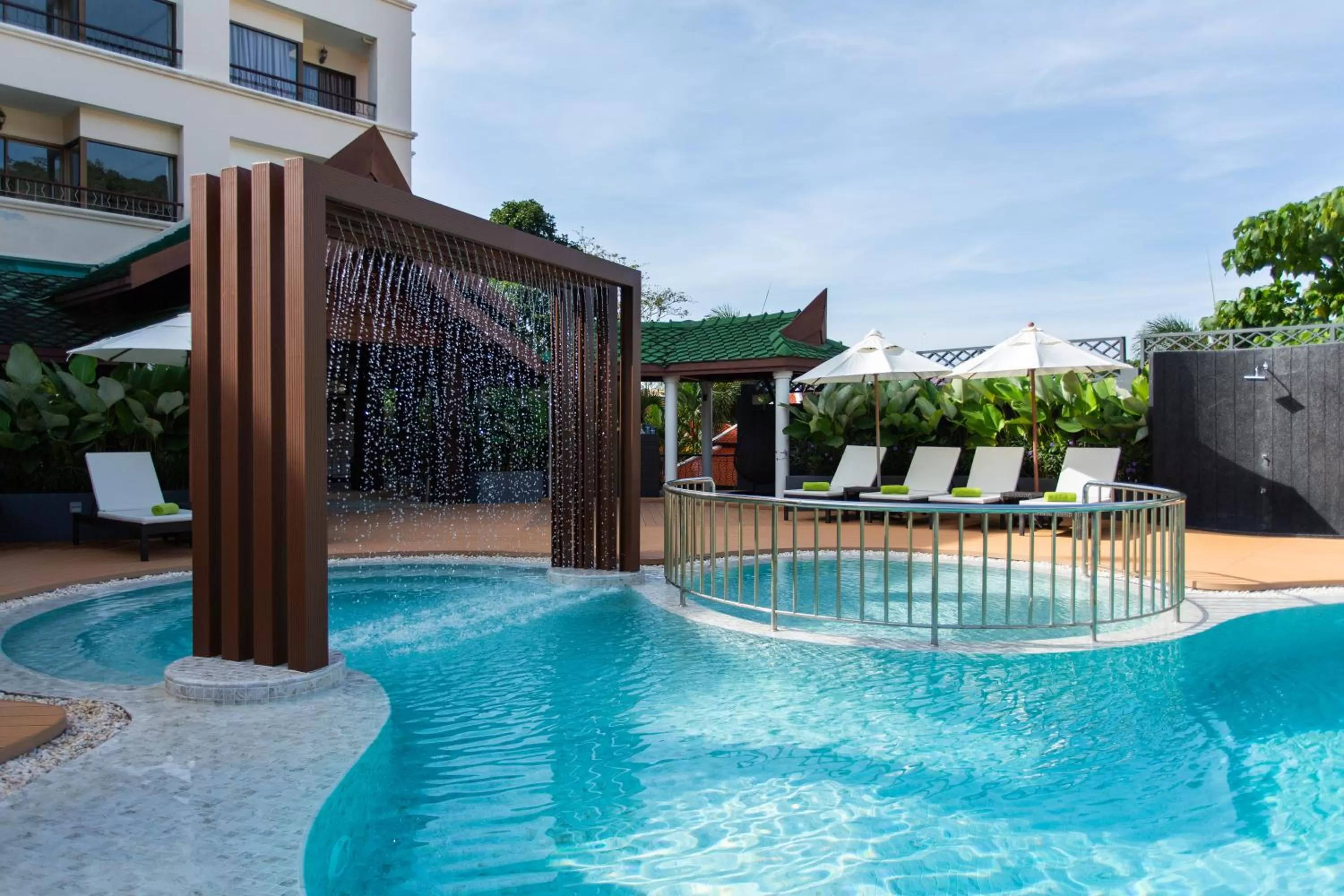 Swimming pool in Krabi Heritage Hotel