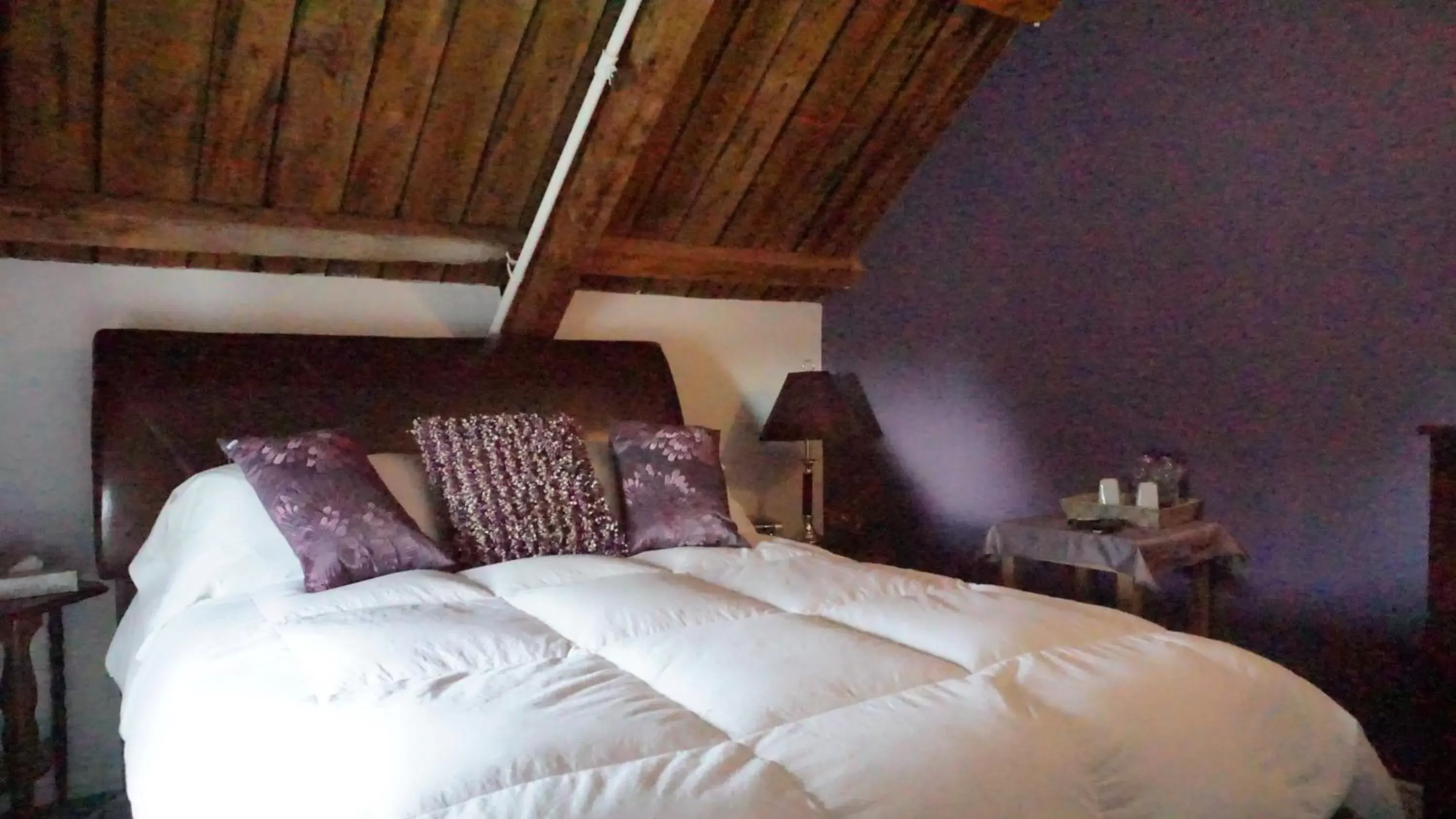 Bedroom, Bed in La Maison Rousseau