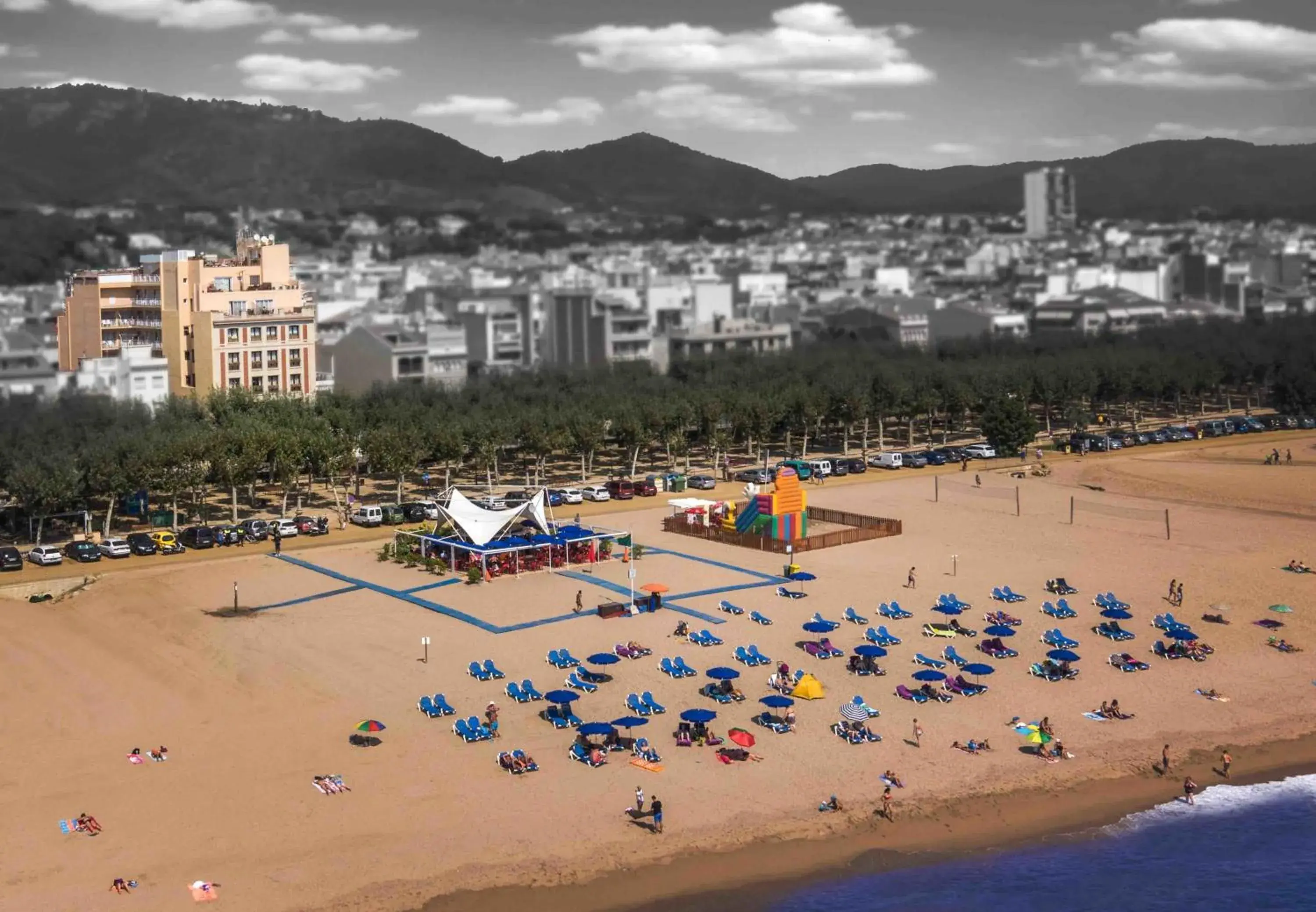 Day, Children's Play Area in 30 Degrees - Hotel Espanya Calella