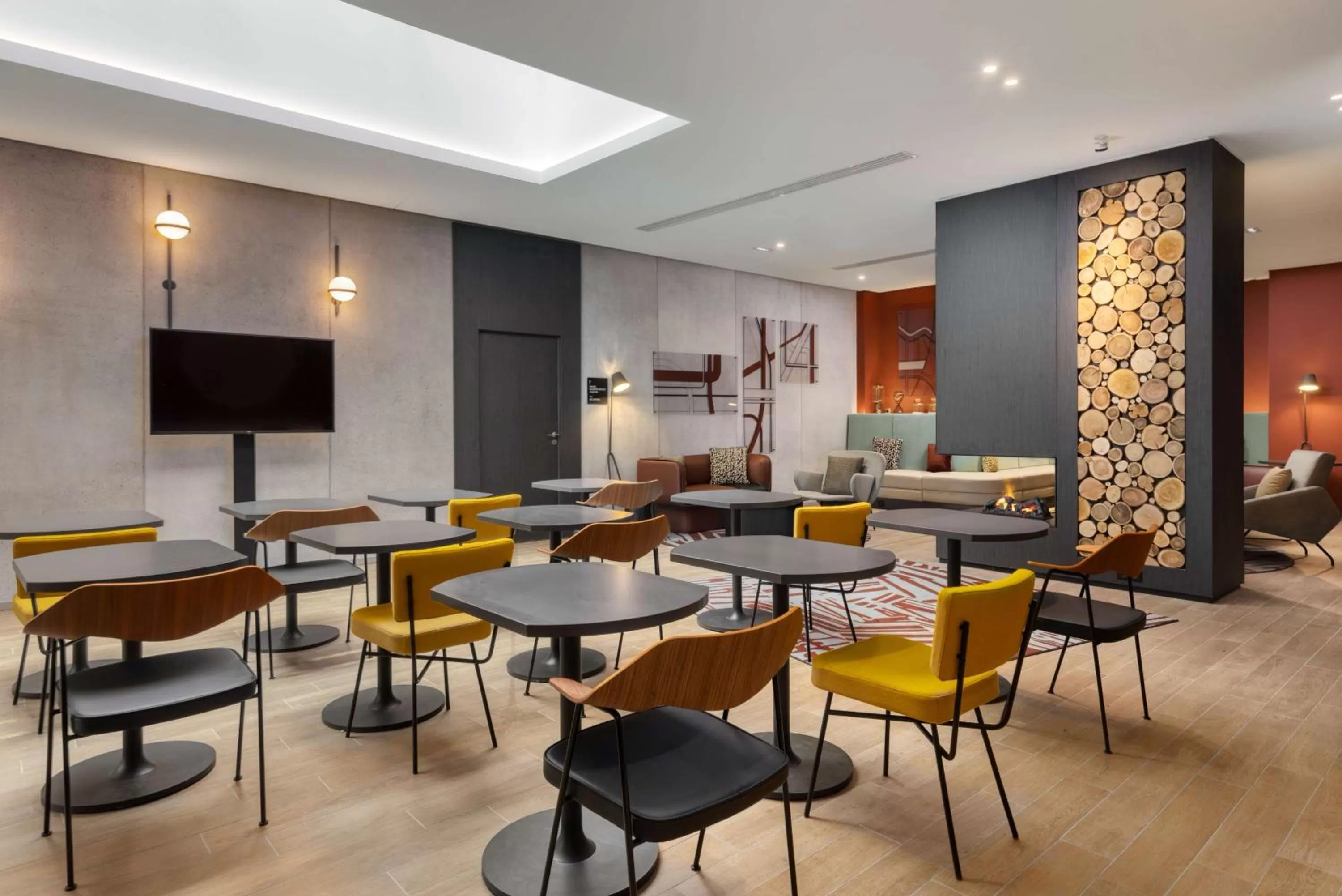 Meeting/conference room in Canopy By Hilton Paris Eiffel Tower