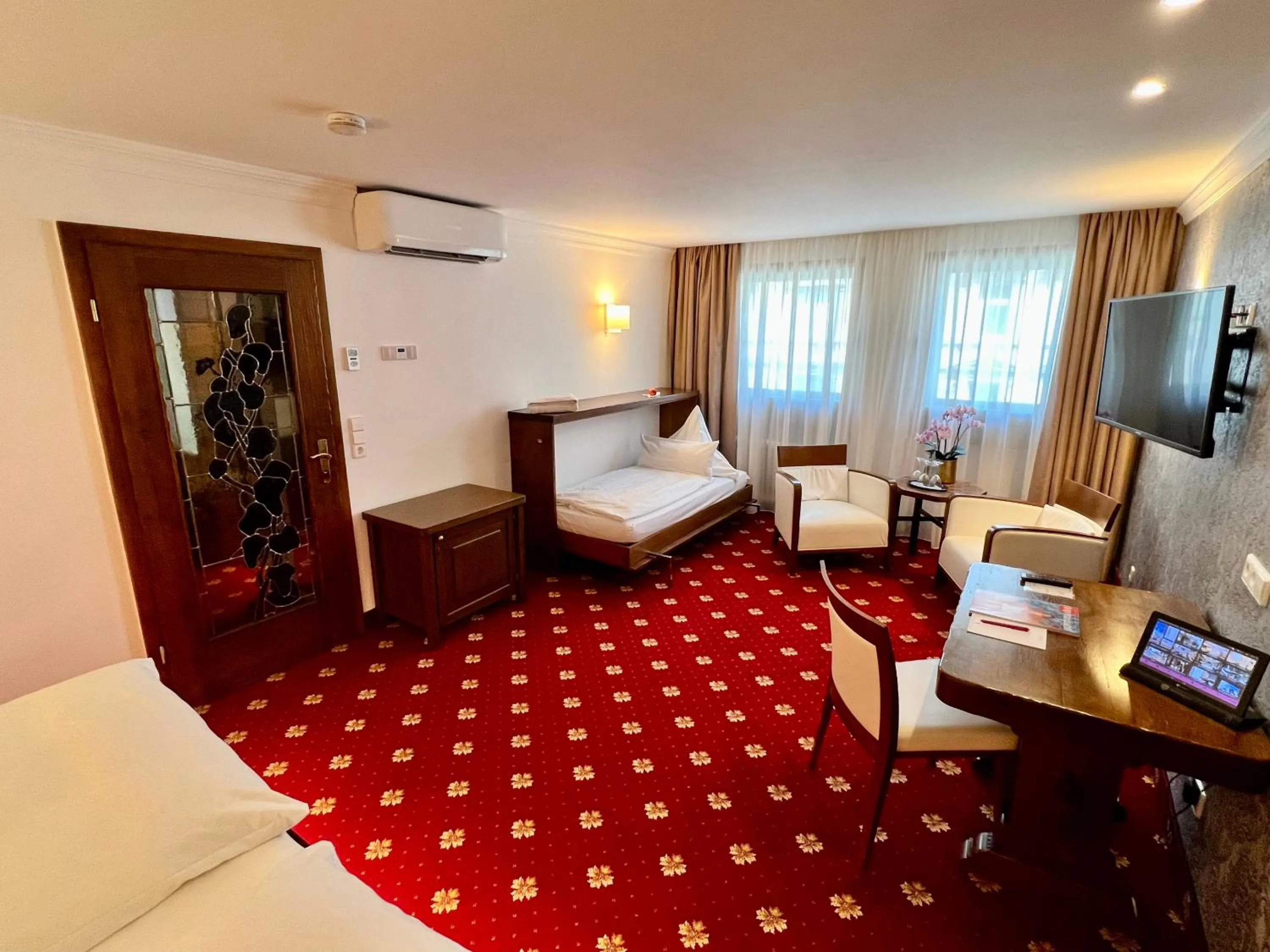 Bedroom, Bed in Zur Weinsteige