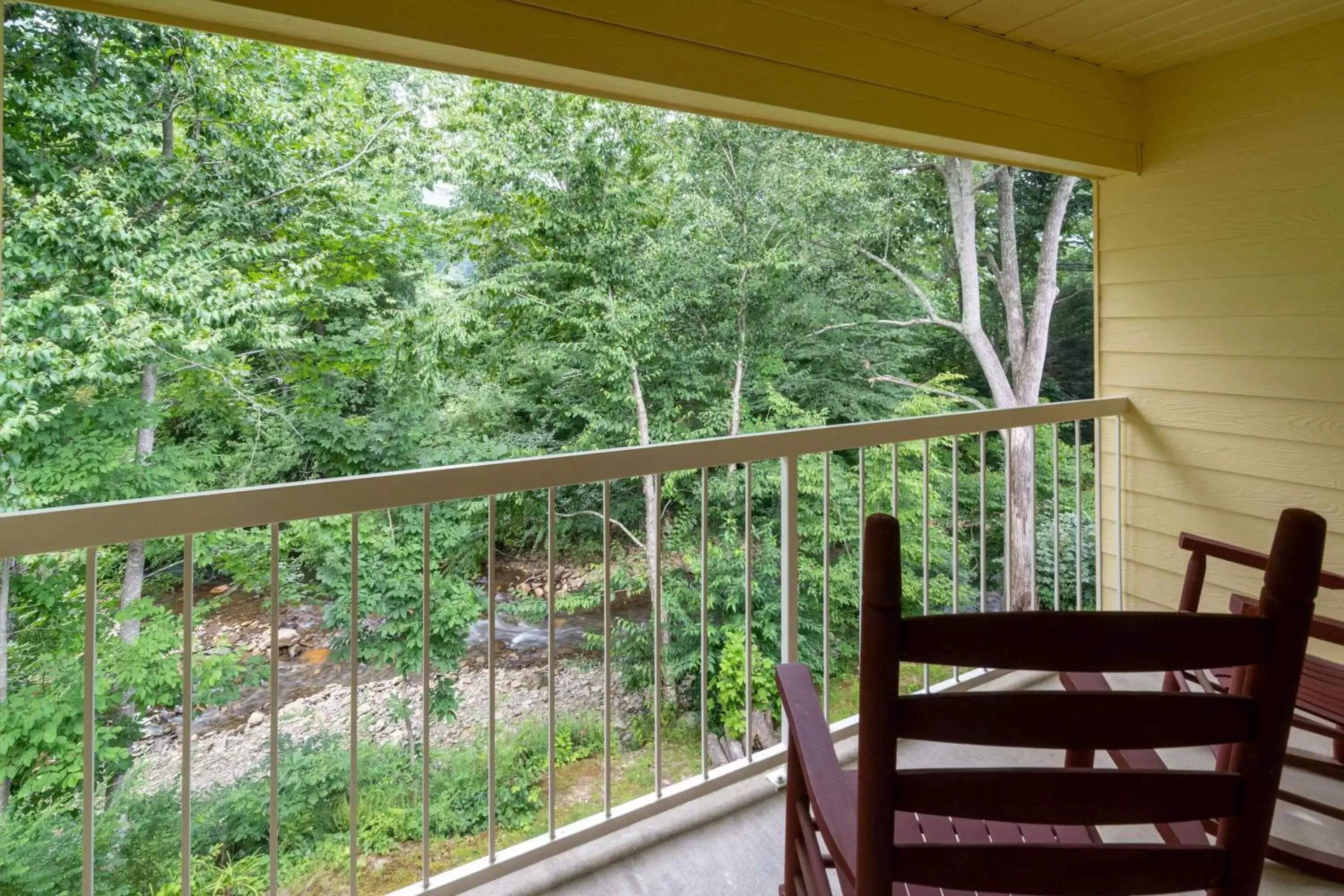Photo of the whole room, Balcony/Terrace in Ramada by Wyndham Maggie Valley