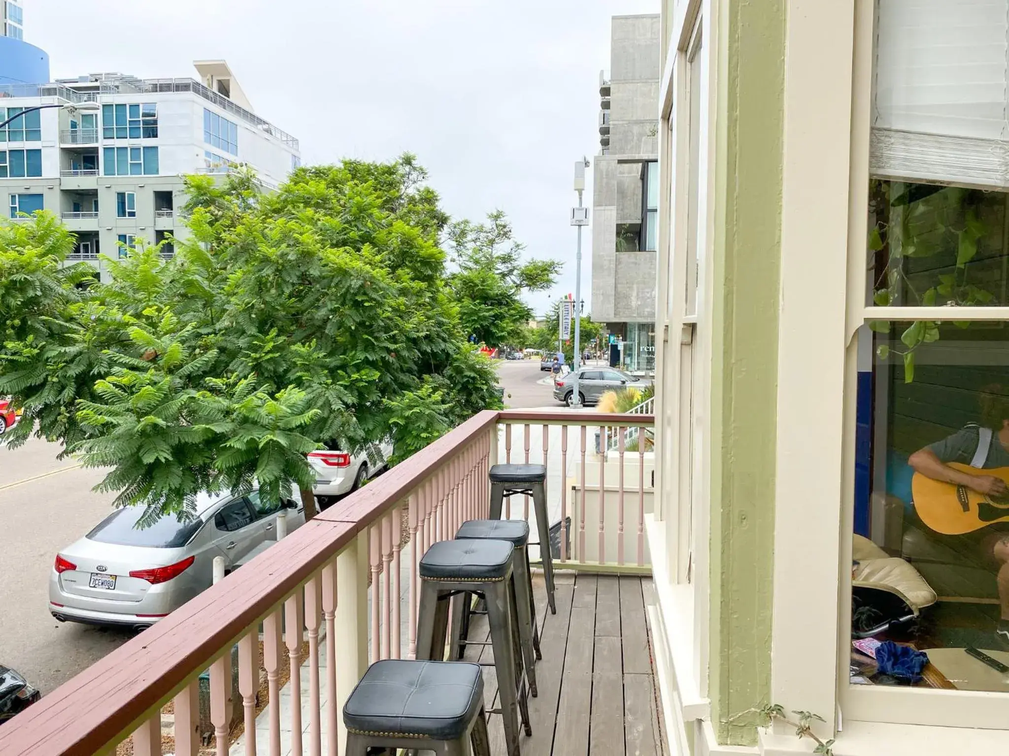 Patio, Balcony/Terrace in International Travelers House Adventure Hostel