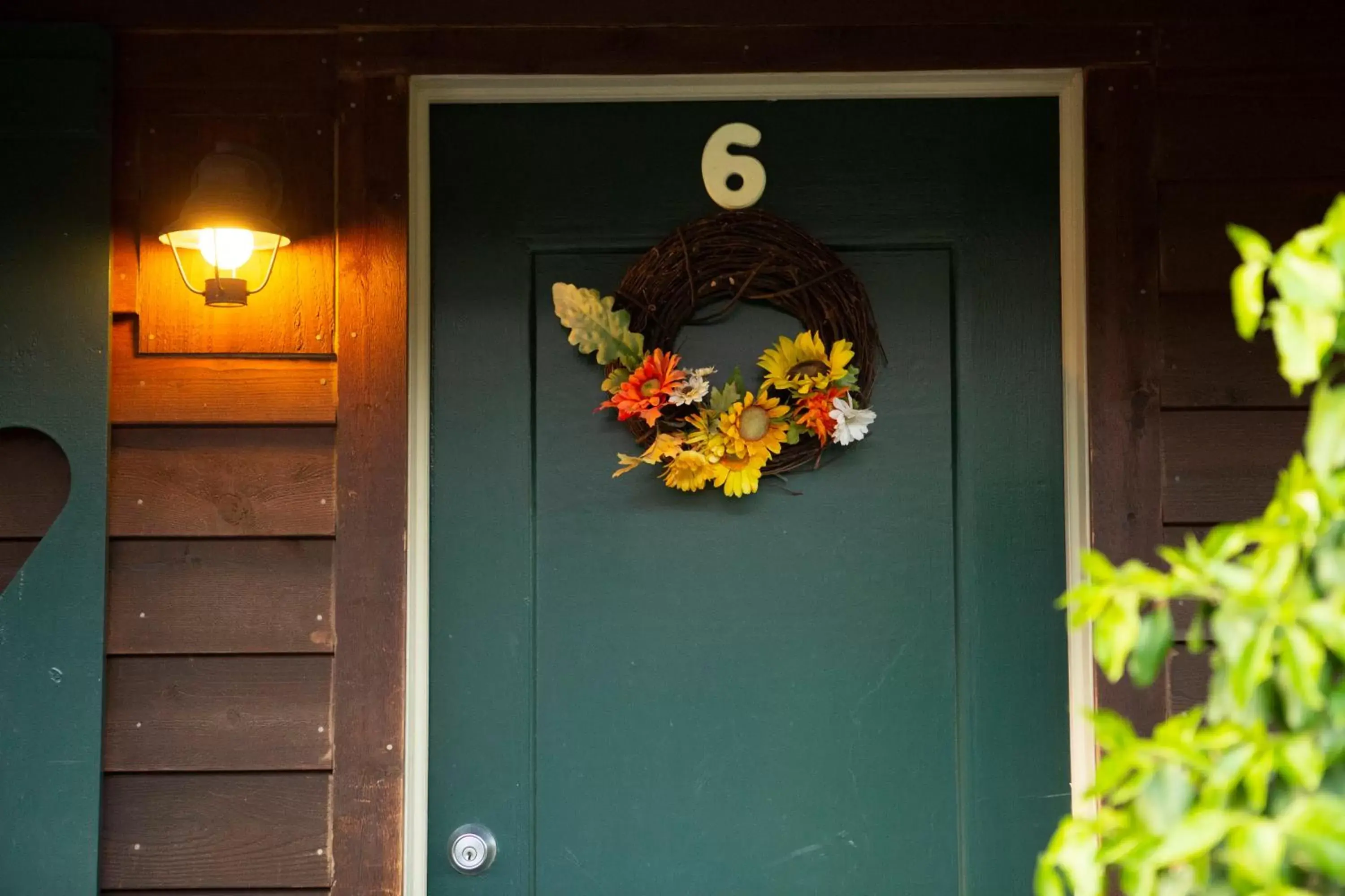 Facade/entrance in The Chimney Rock Inn & Cottages