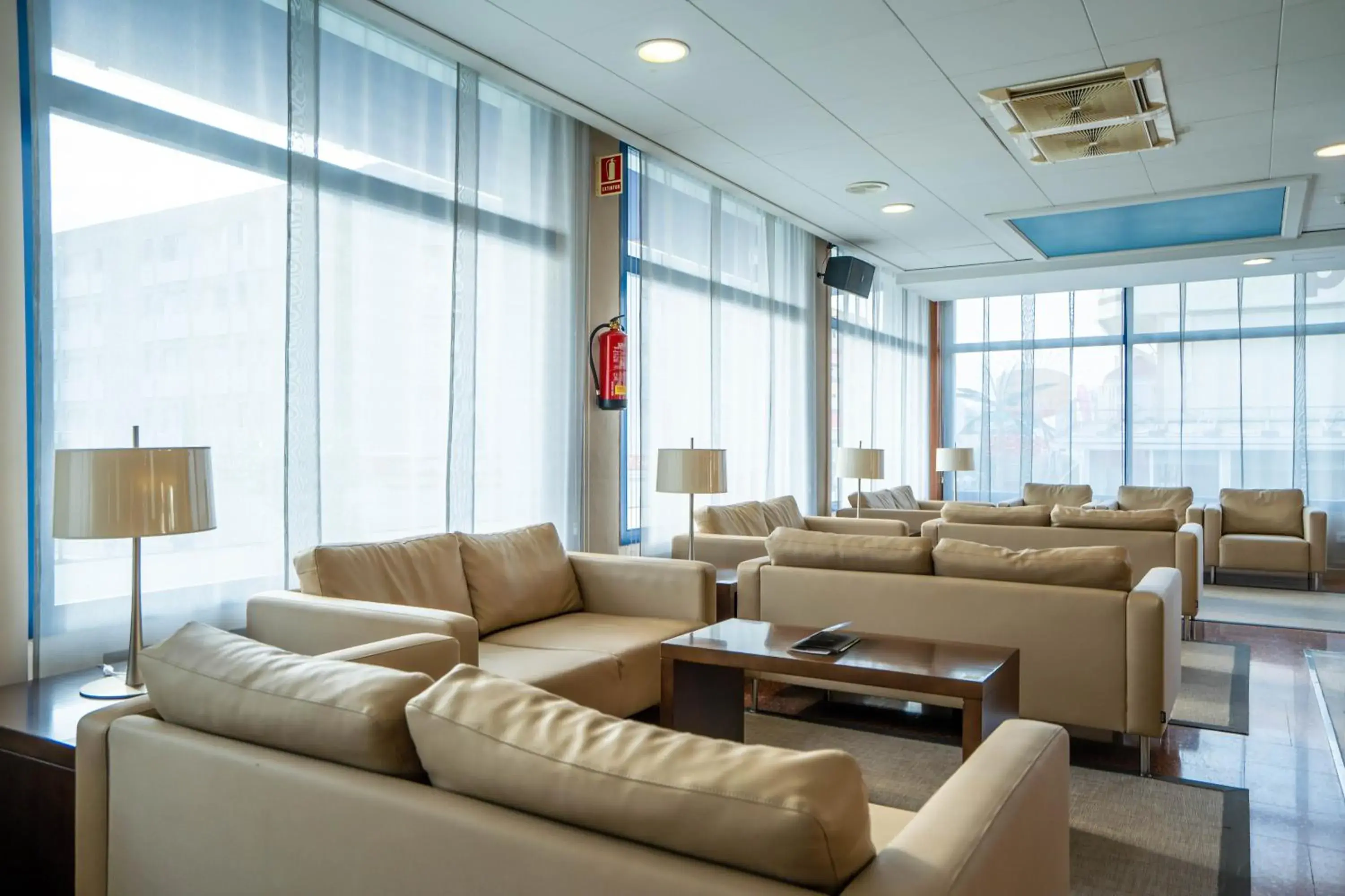 Lobby or reception, Seating Area in Hotel Mar Blau