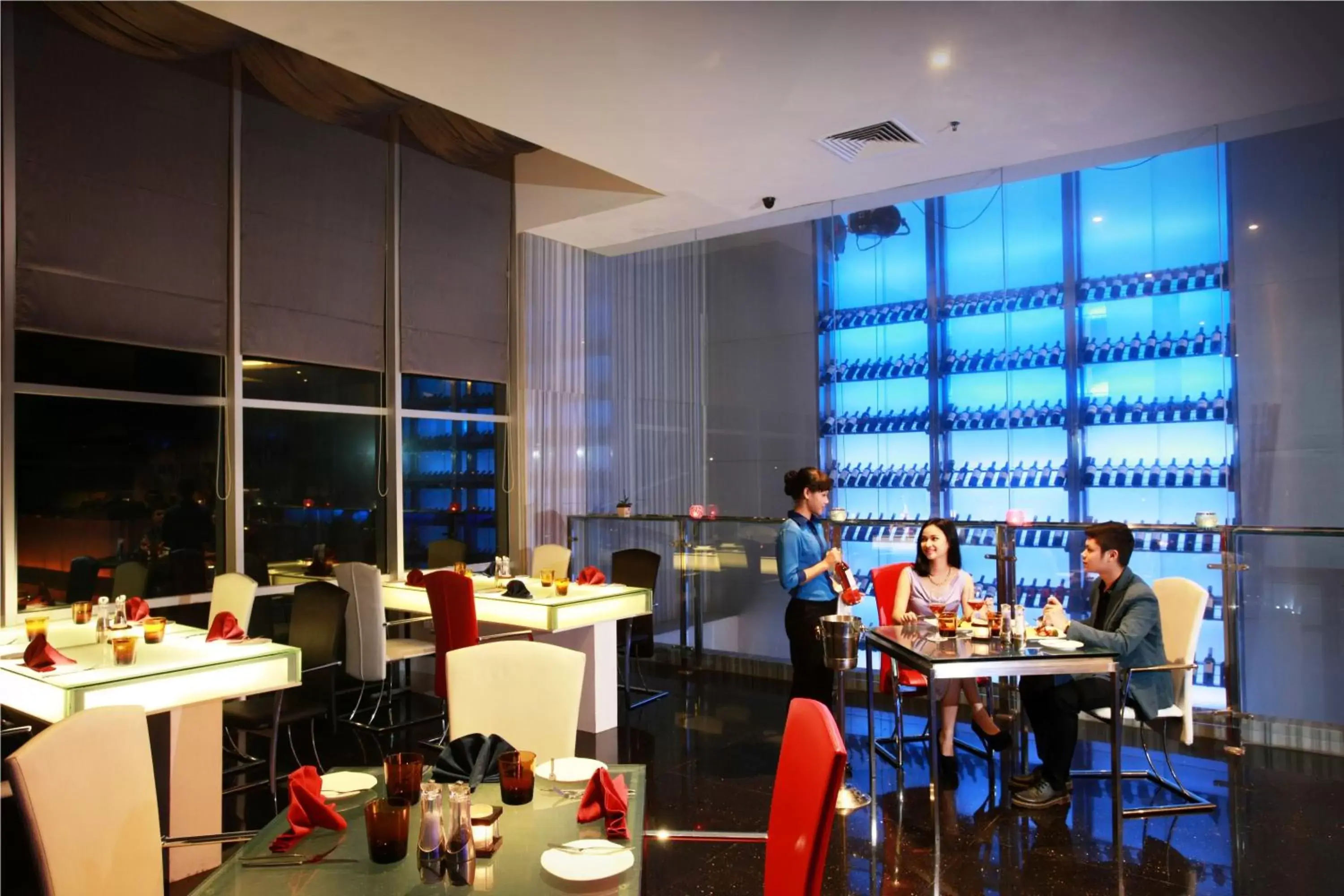 Staff, Restaurant/Places to Eat in Cambridge Hotel Medan