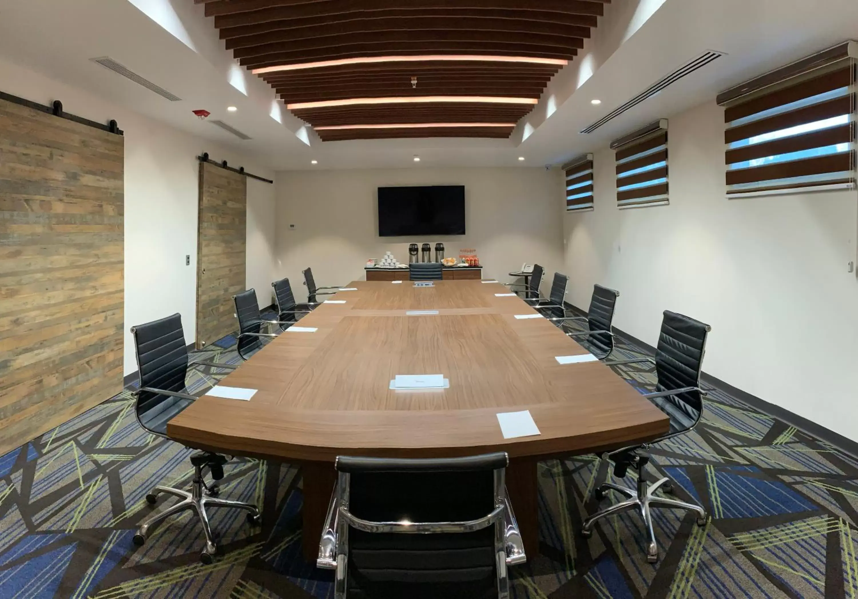 Meeting/conference room in Holiday Inn Express - Mexico Basilica, an IHG Hotel