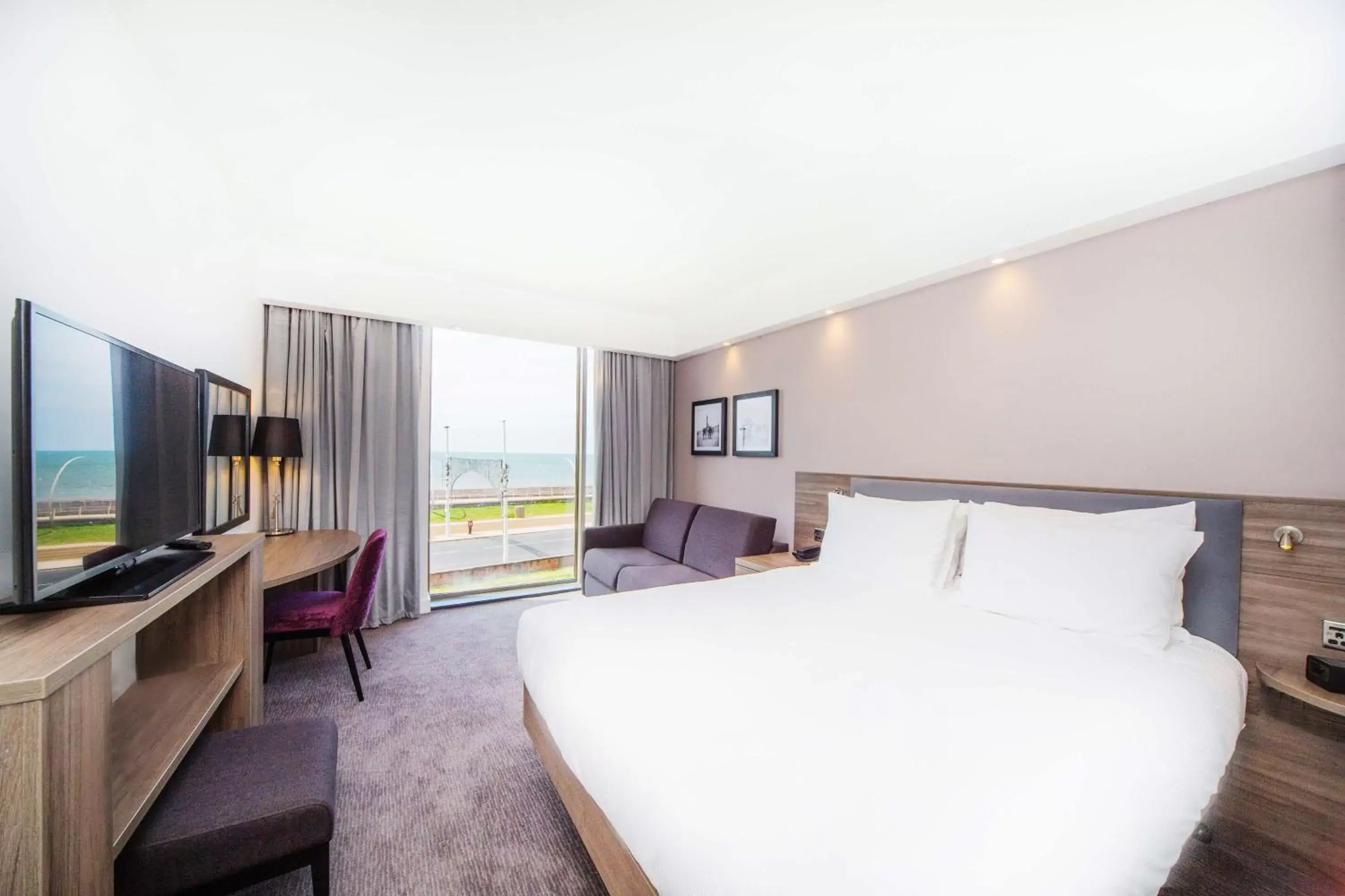 Bedroom, Bed in Hampton By Hilton Blackpool