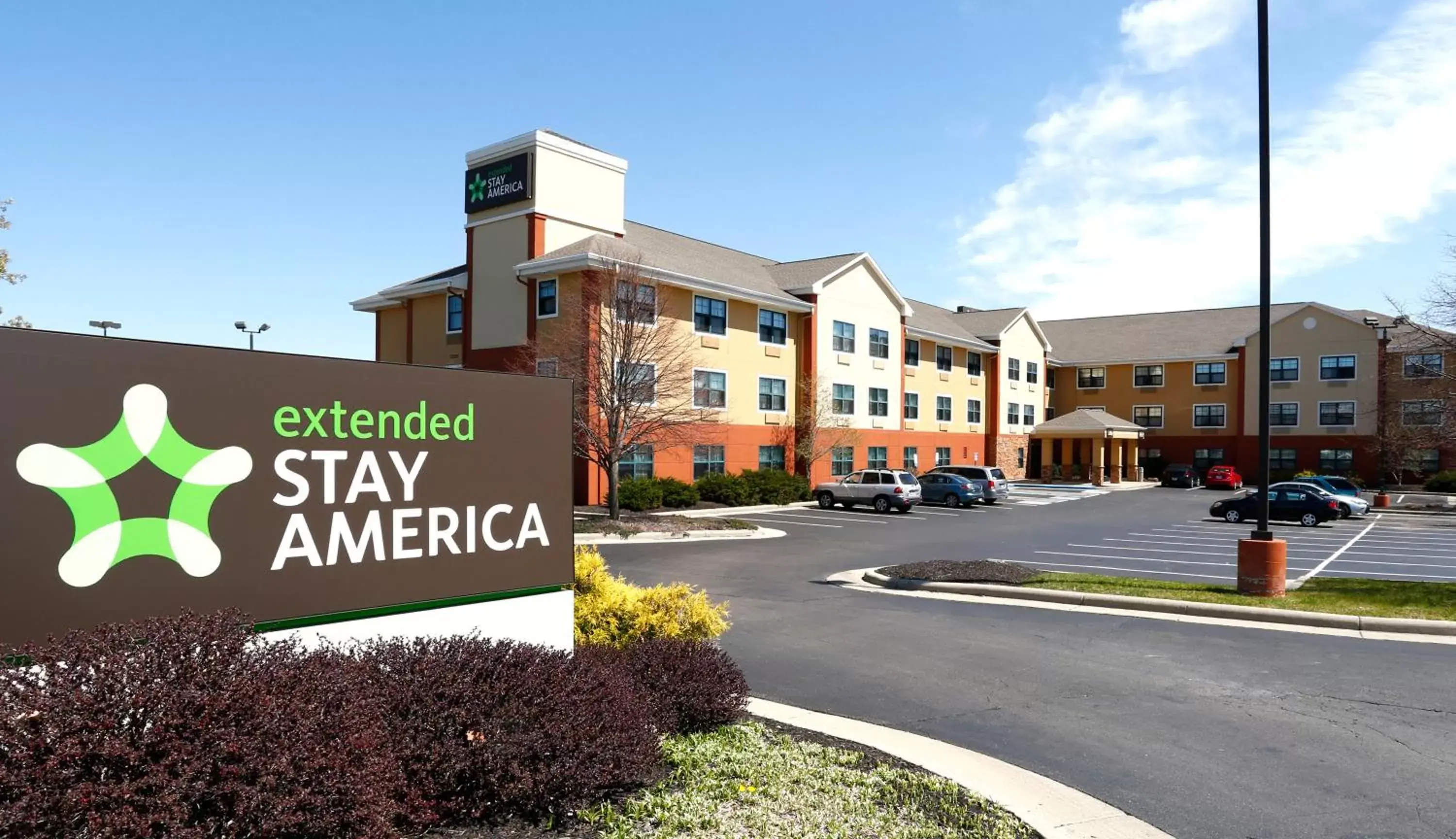 Property building in Extended Stay America Suites - Dayton - North