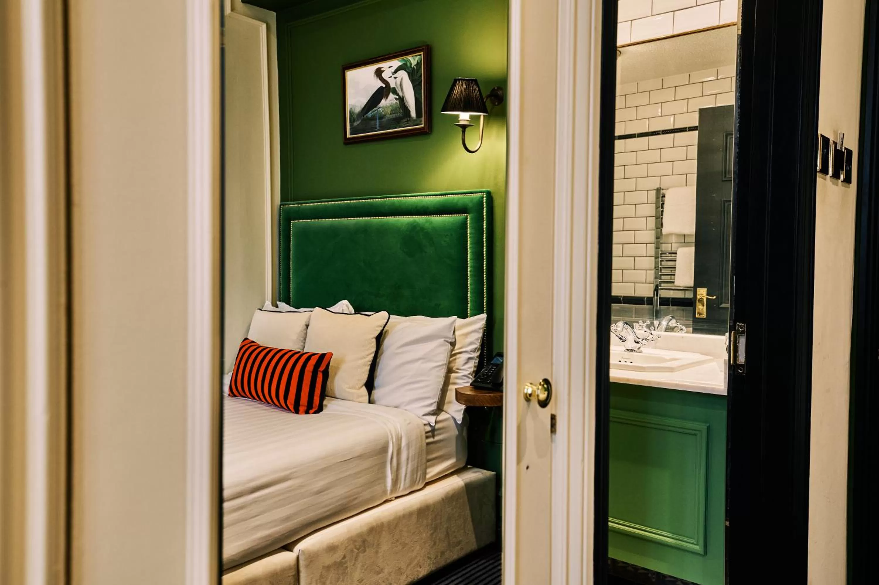 Bedroom, Bed in Bedford Swan Hotel and Thermal Spa