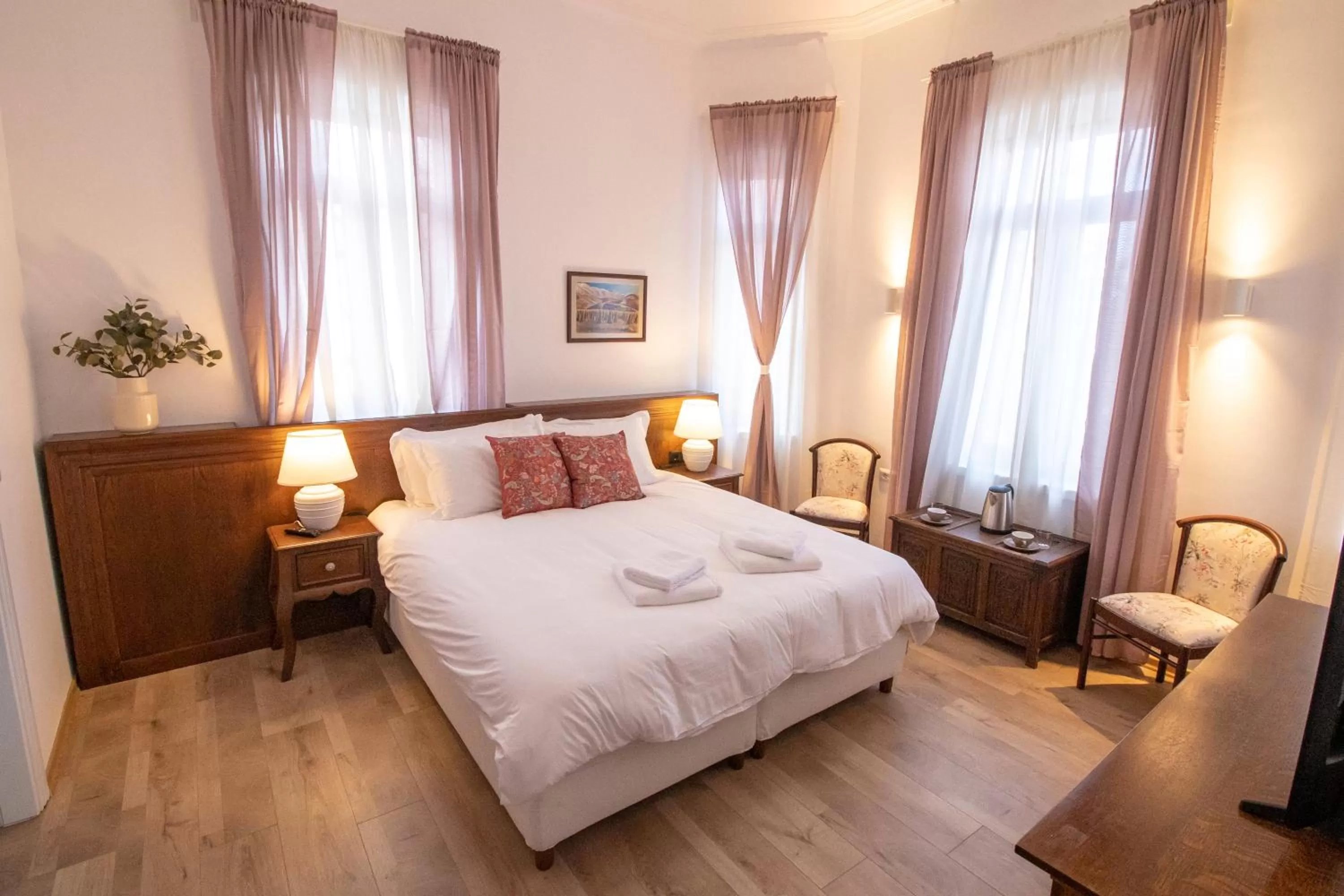 Bed in Garden Villa Boutique Hotel